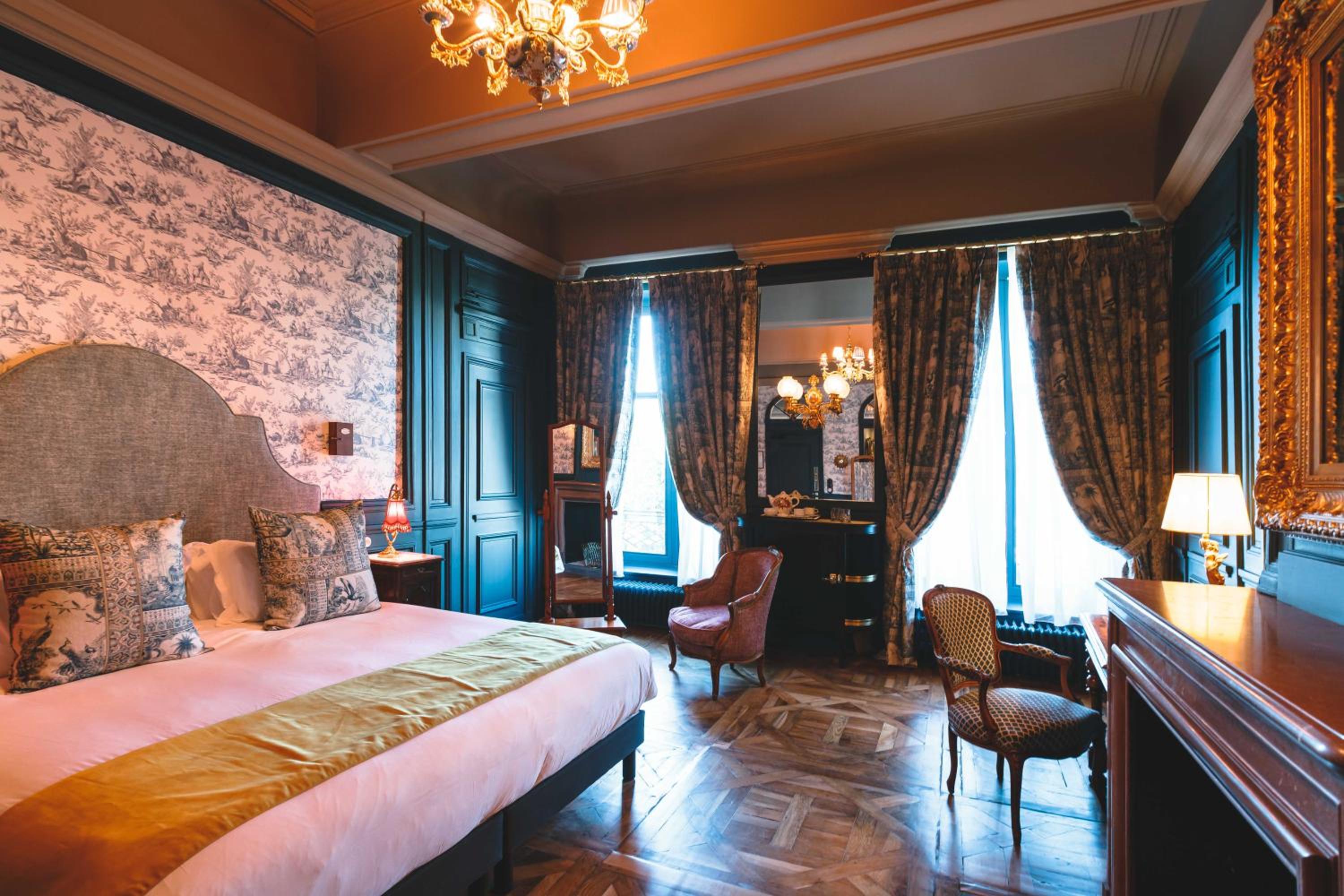 Prestige King Room - Photo 2