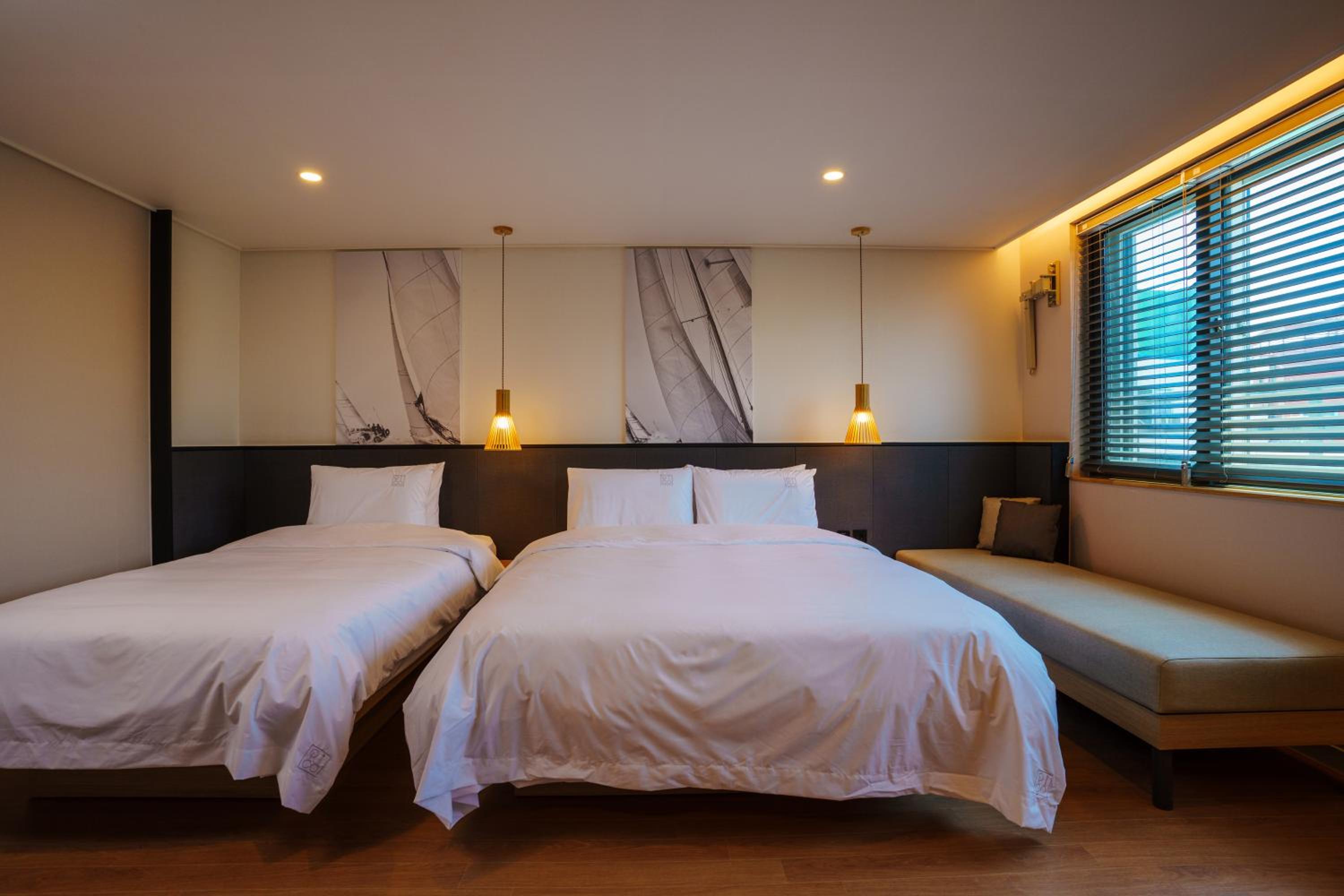 Deluxe Twin Room - Photo 5