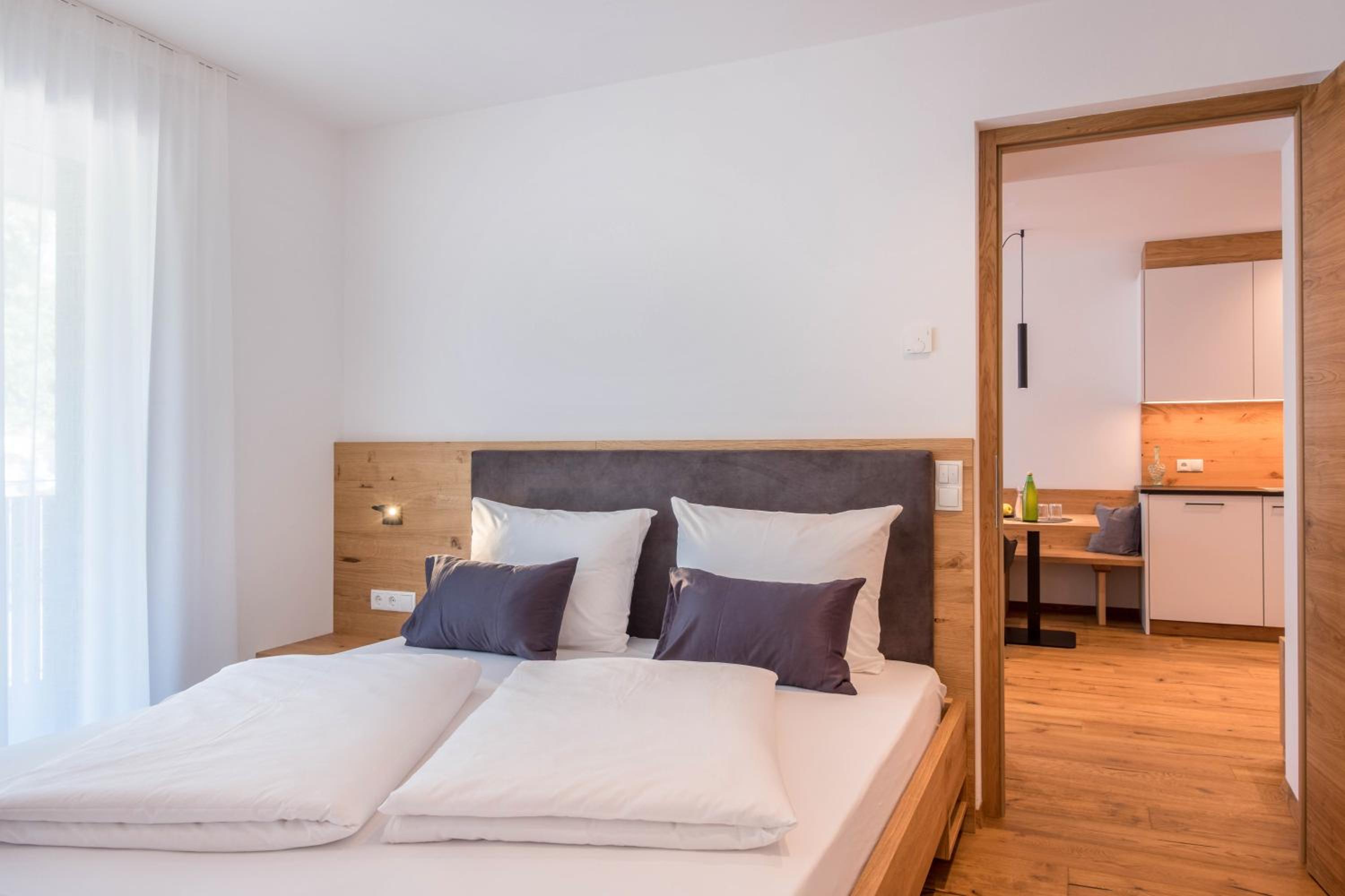 Superior One-Bedroom Apartment with Balcony photo 1