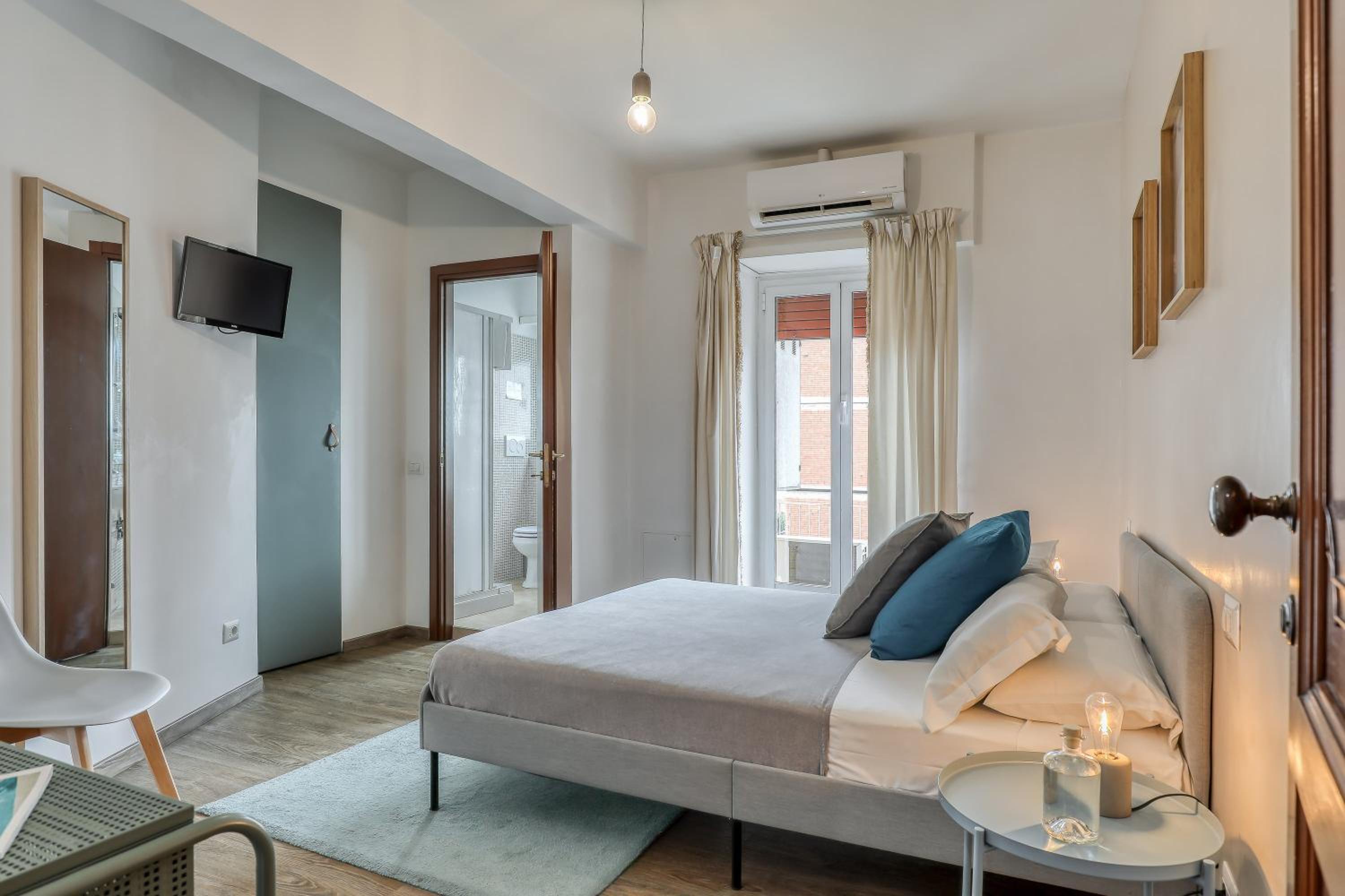 Double Room with Balcony