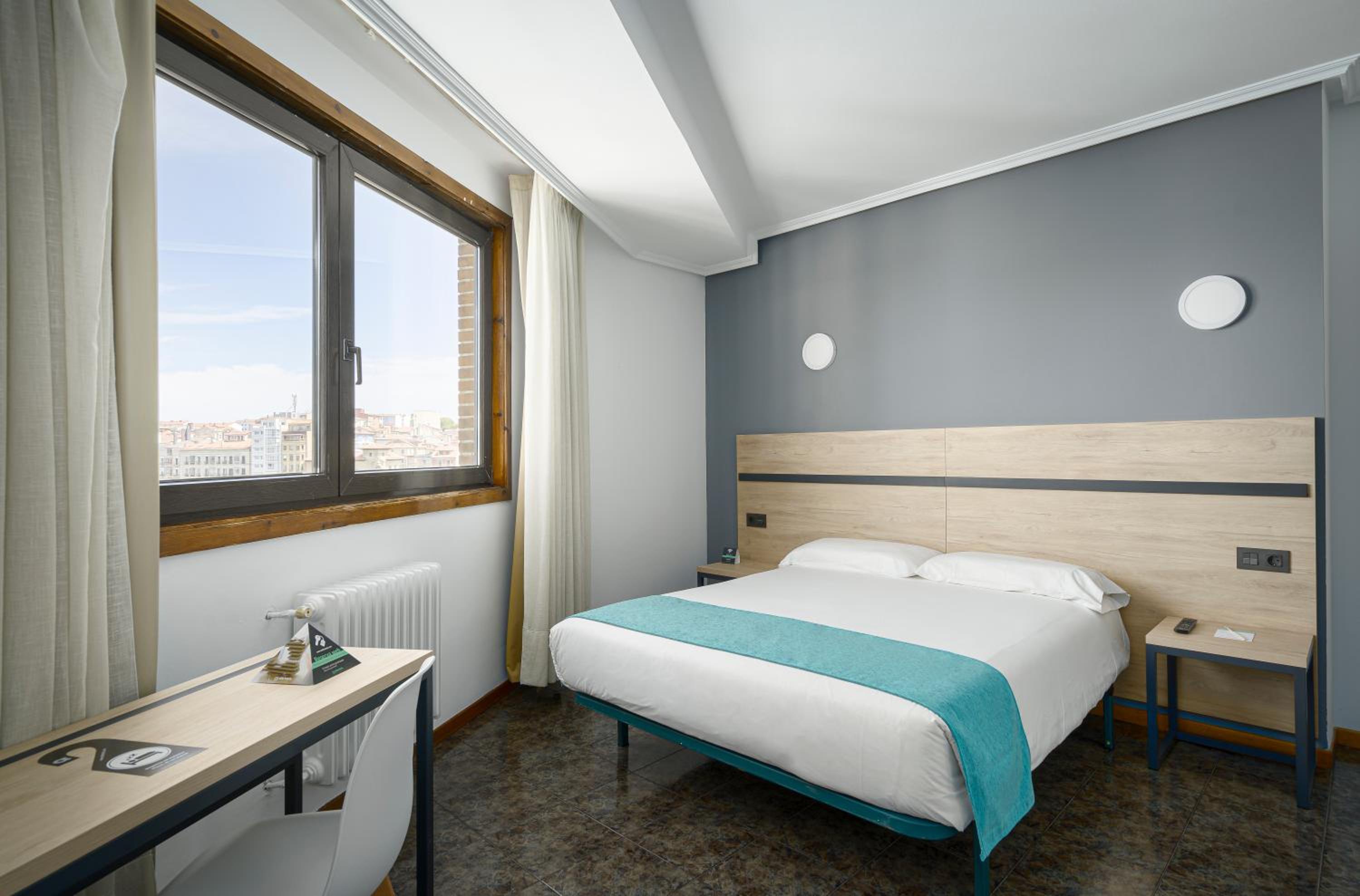 Habitación Doble o Twin Estándar con Vista al Mar
