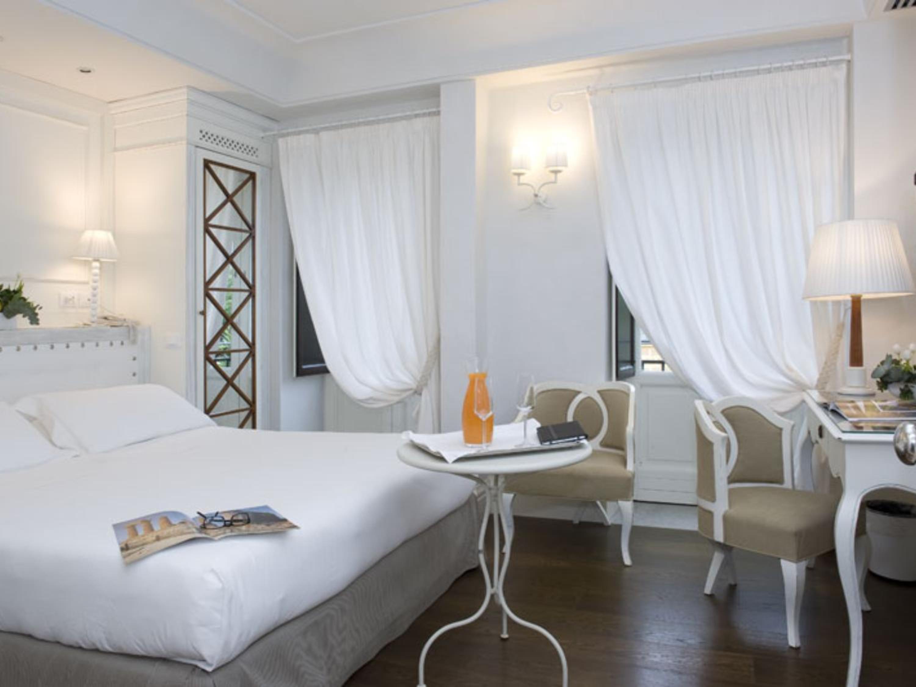 Classic Double Room - Photo 2