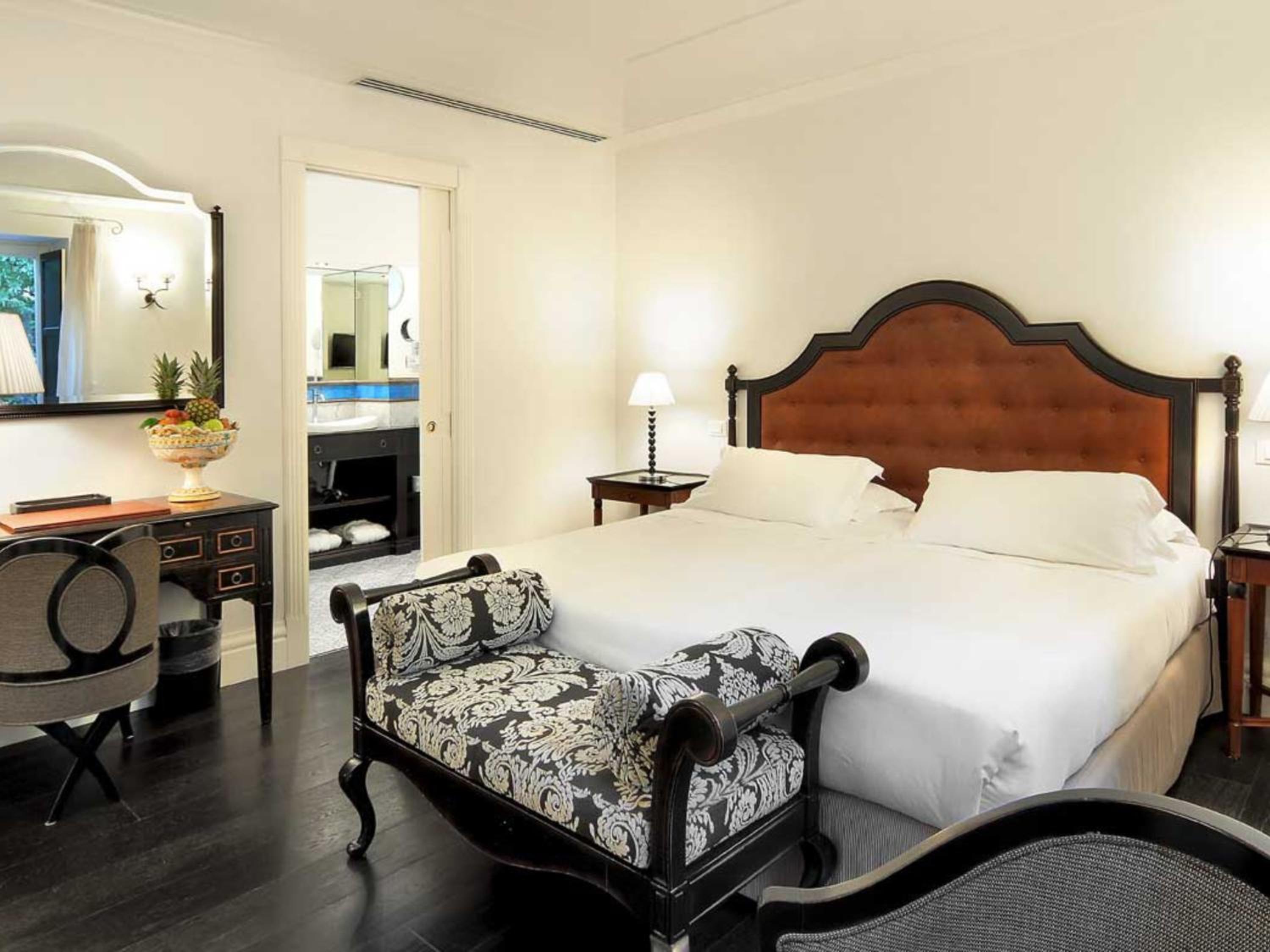Superior Double or Twin Room - Photo 1