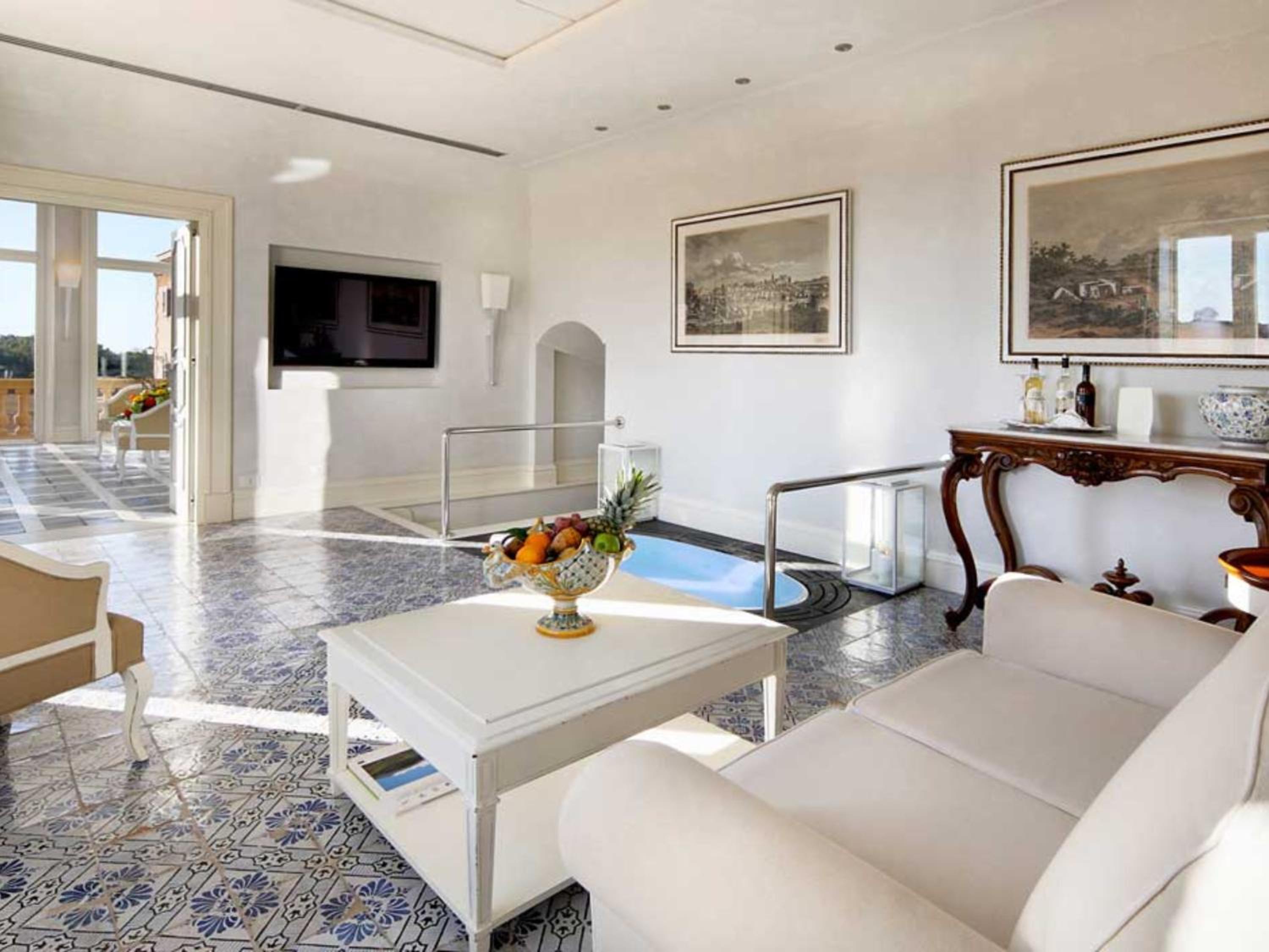  Villa Suite - Photo 8