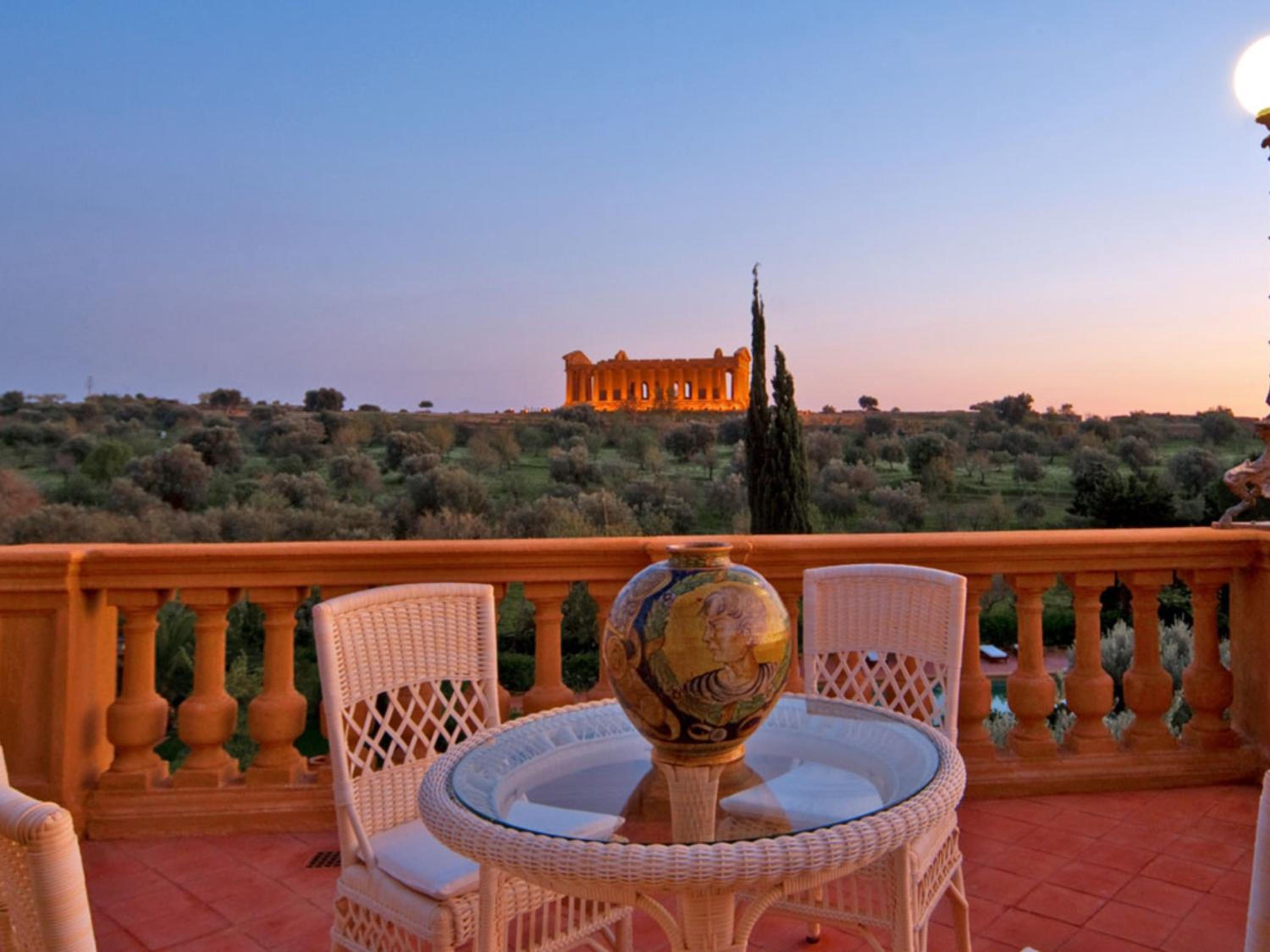  Villa Suite - Photo 5