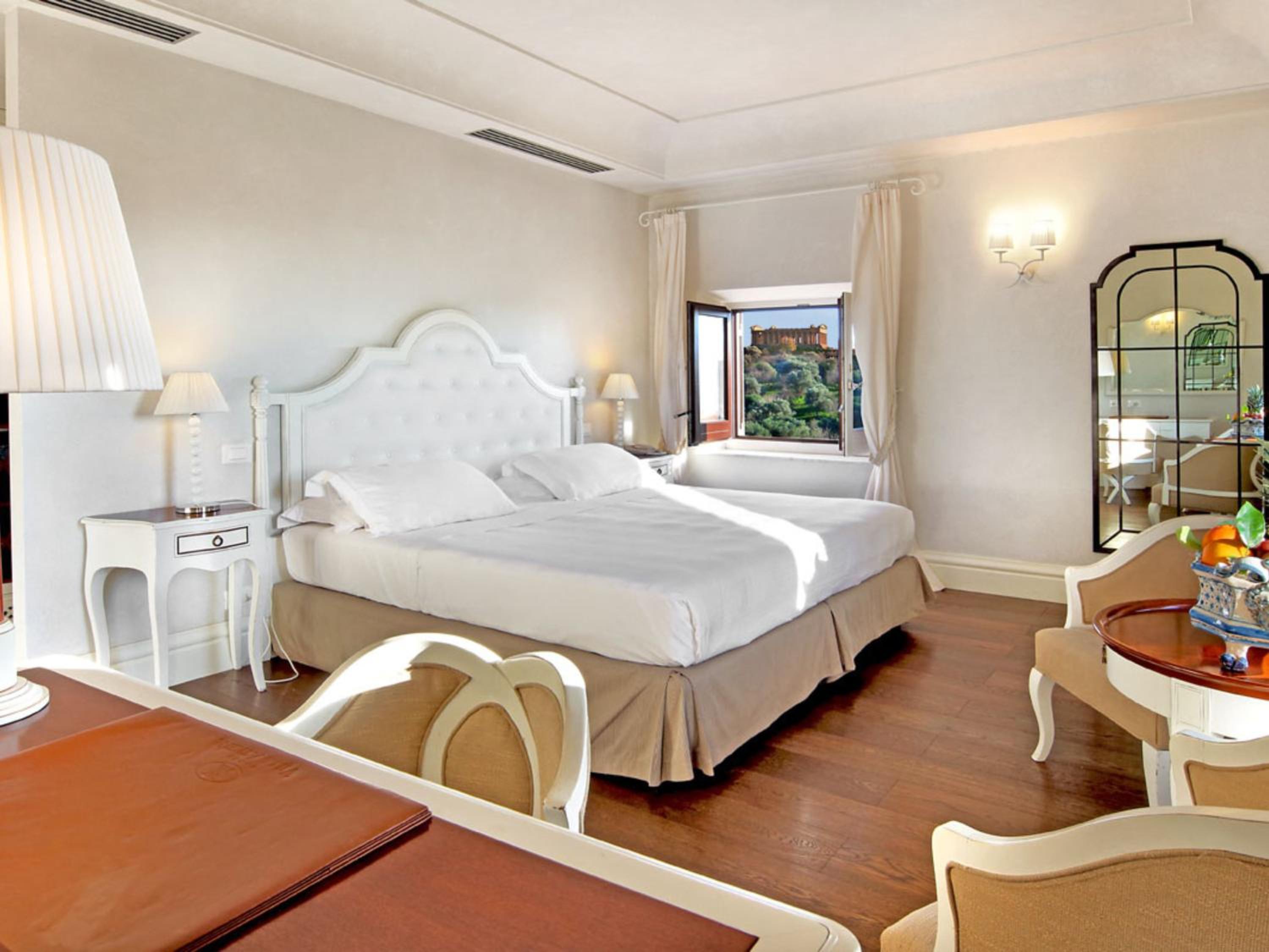 Double Room with Temple View - Photo 1