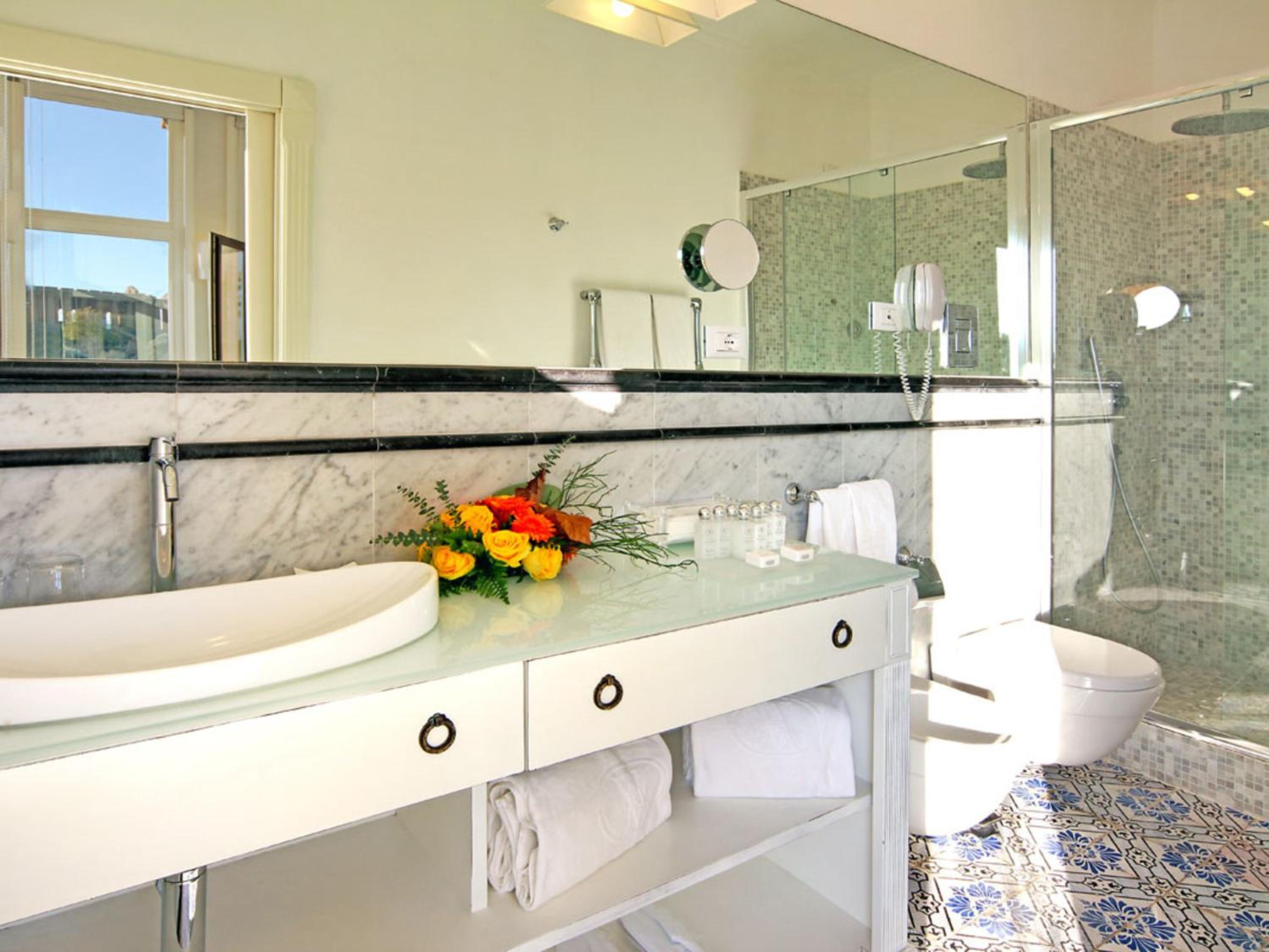  Villa Suite - Photo 9