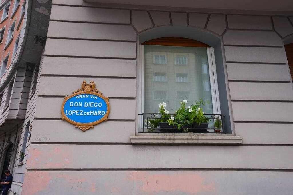 Two-Bedroom Apartment - Photo 41