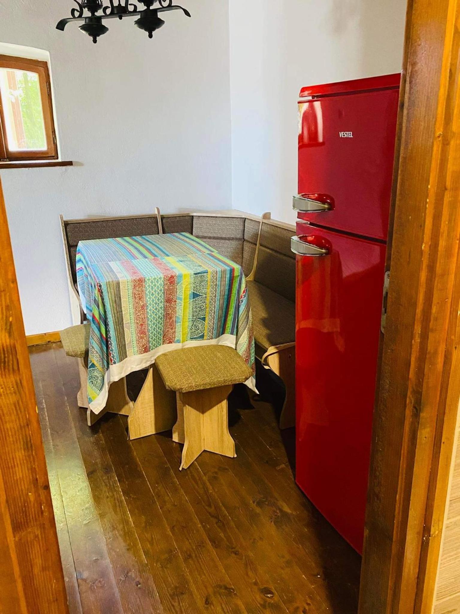 One-Bedroom House - Photo 9