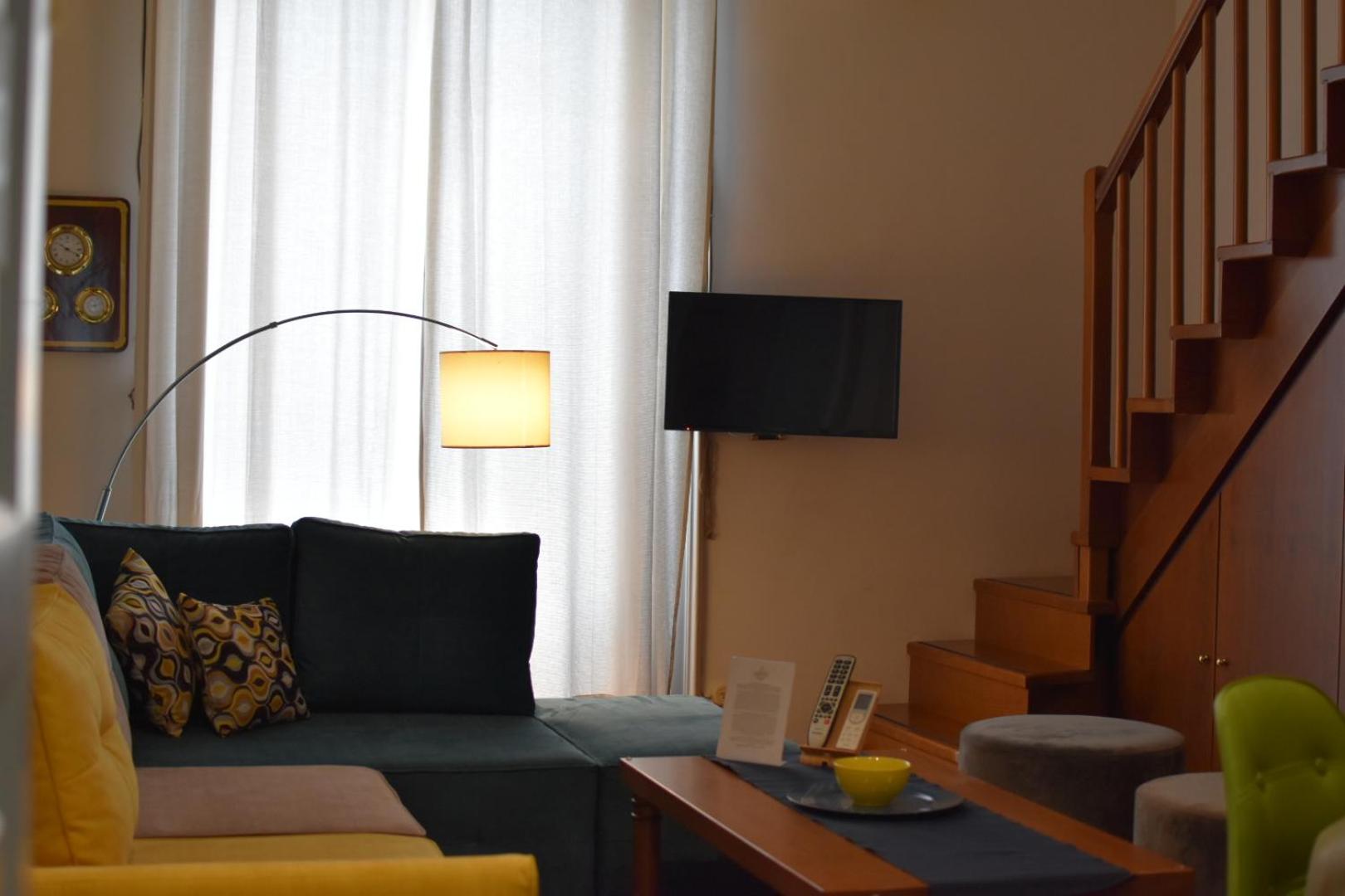 Superior Family Room - Photo 30