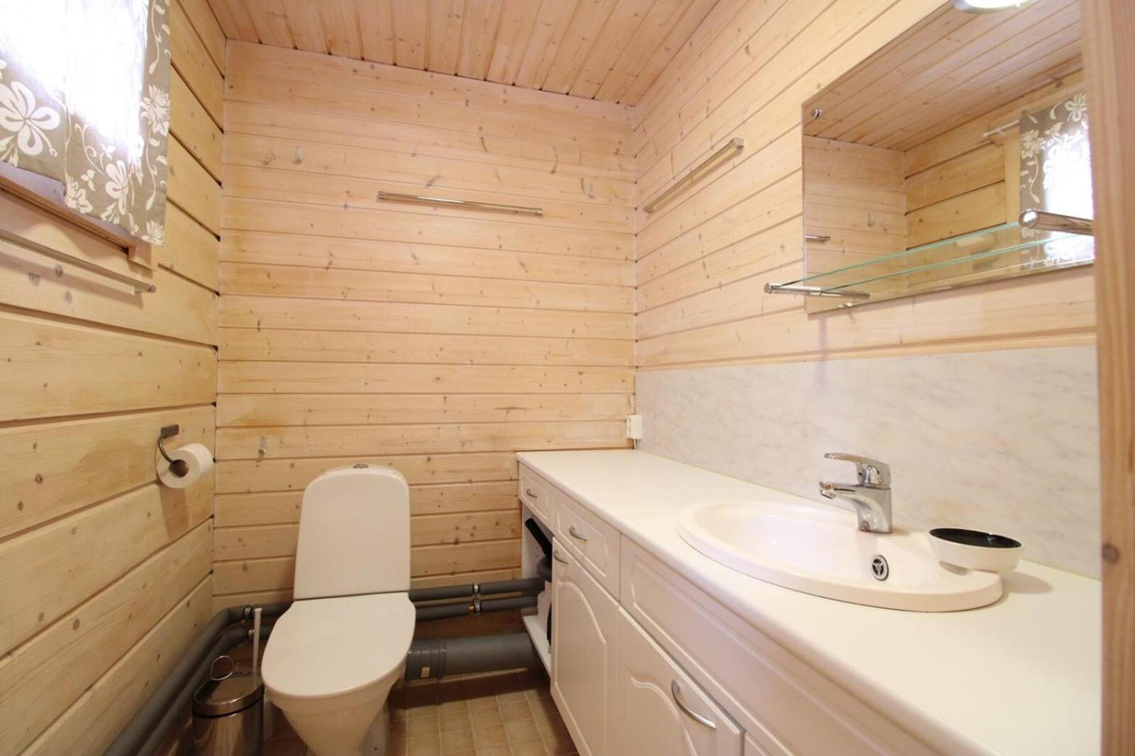 Three-Bedroom Villa - Photo 33
