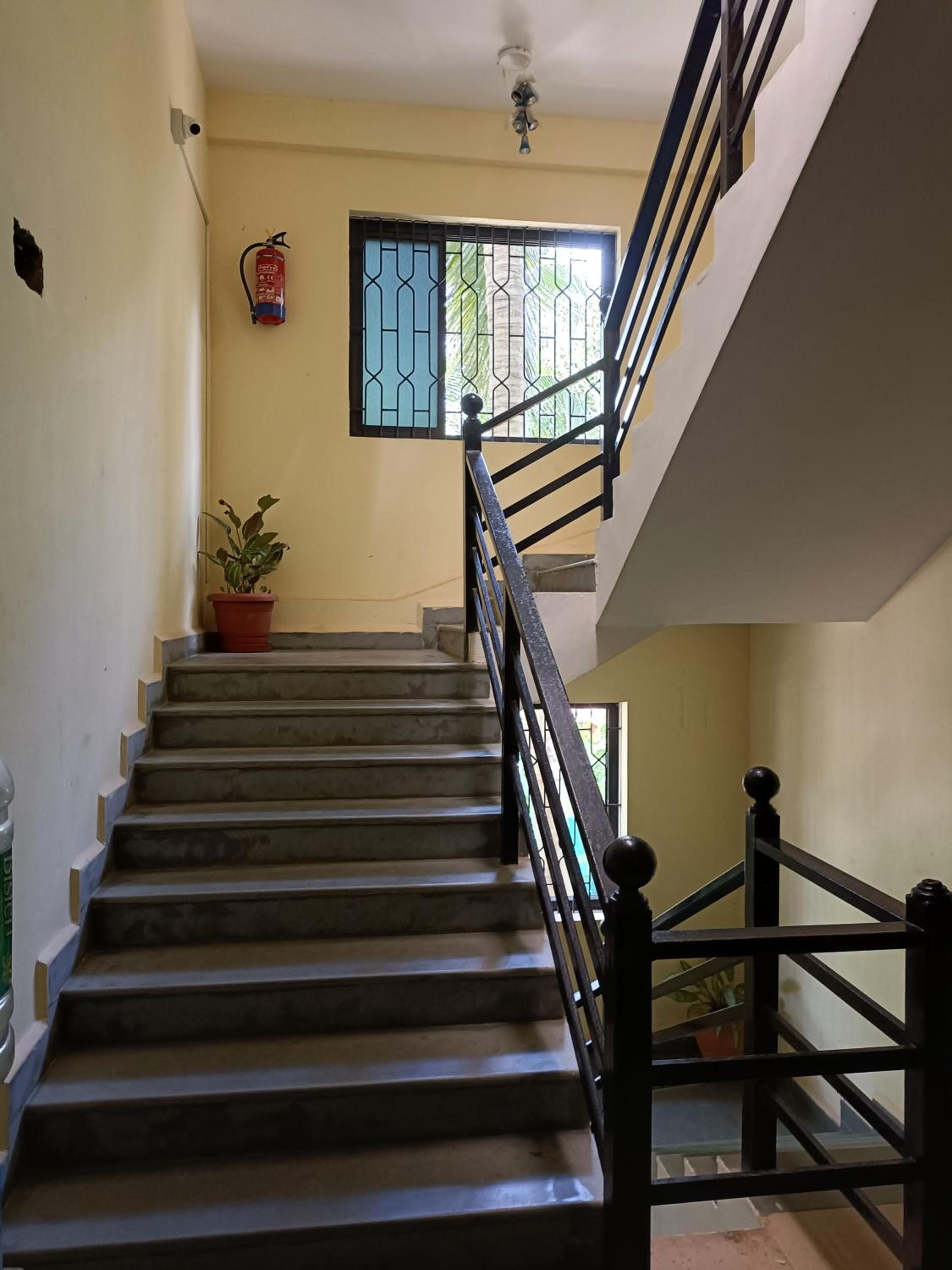 Deluxe Double Room with Balcony - Photo 31
