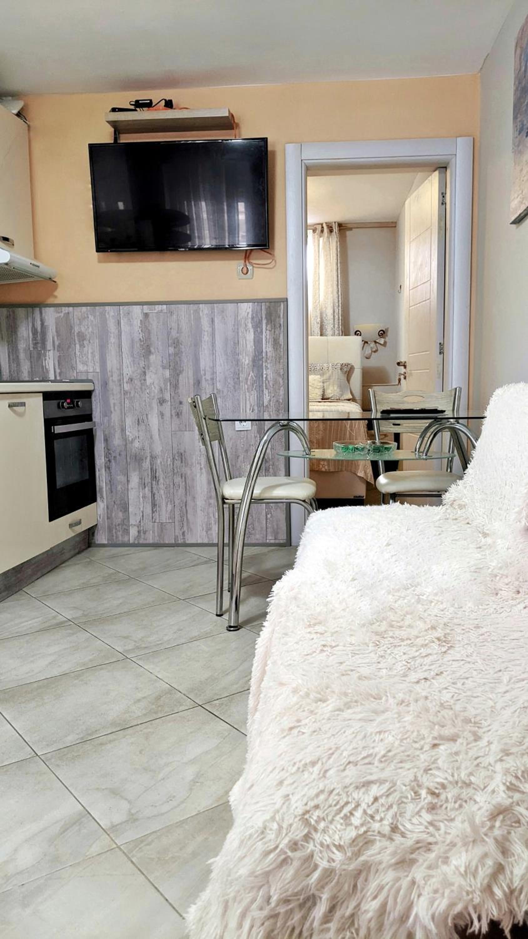 One-Bedroom Apartment - Sea Side - Photo 25