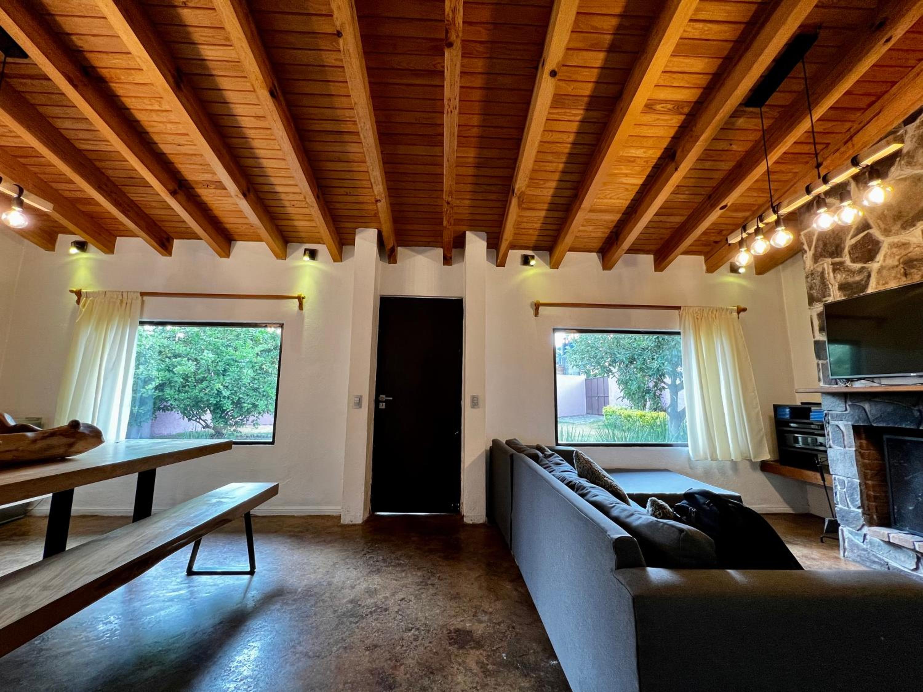 Four-Bedroom House - Photo 3