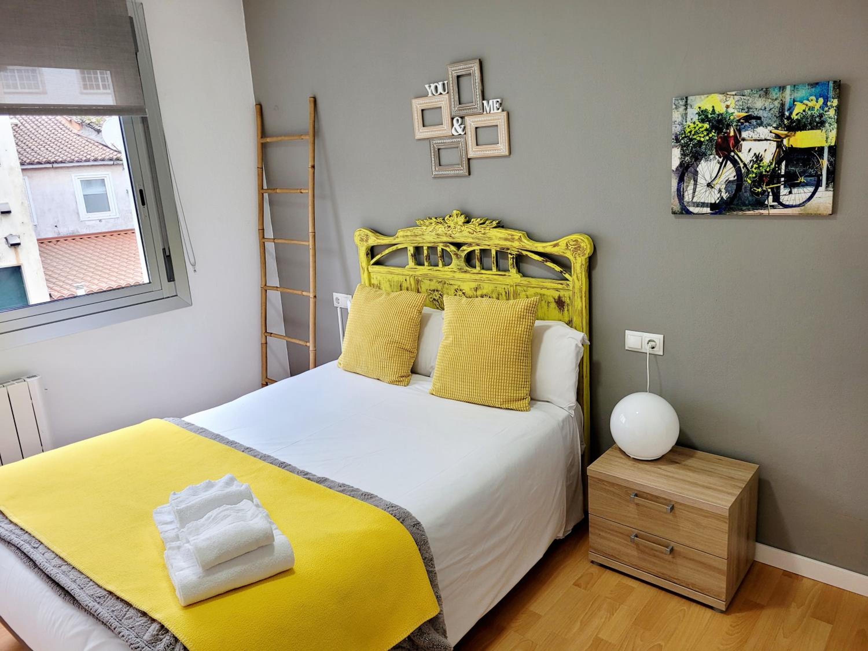 Three-Bedroom Apartment - Photo 1