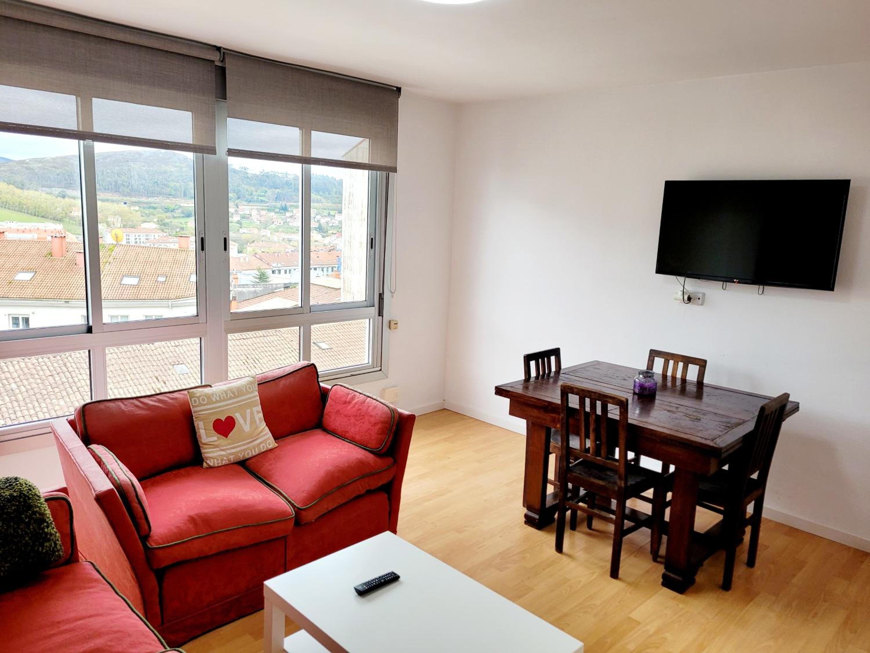 Three-Bedroom Apartment - Photo 8