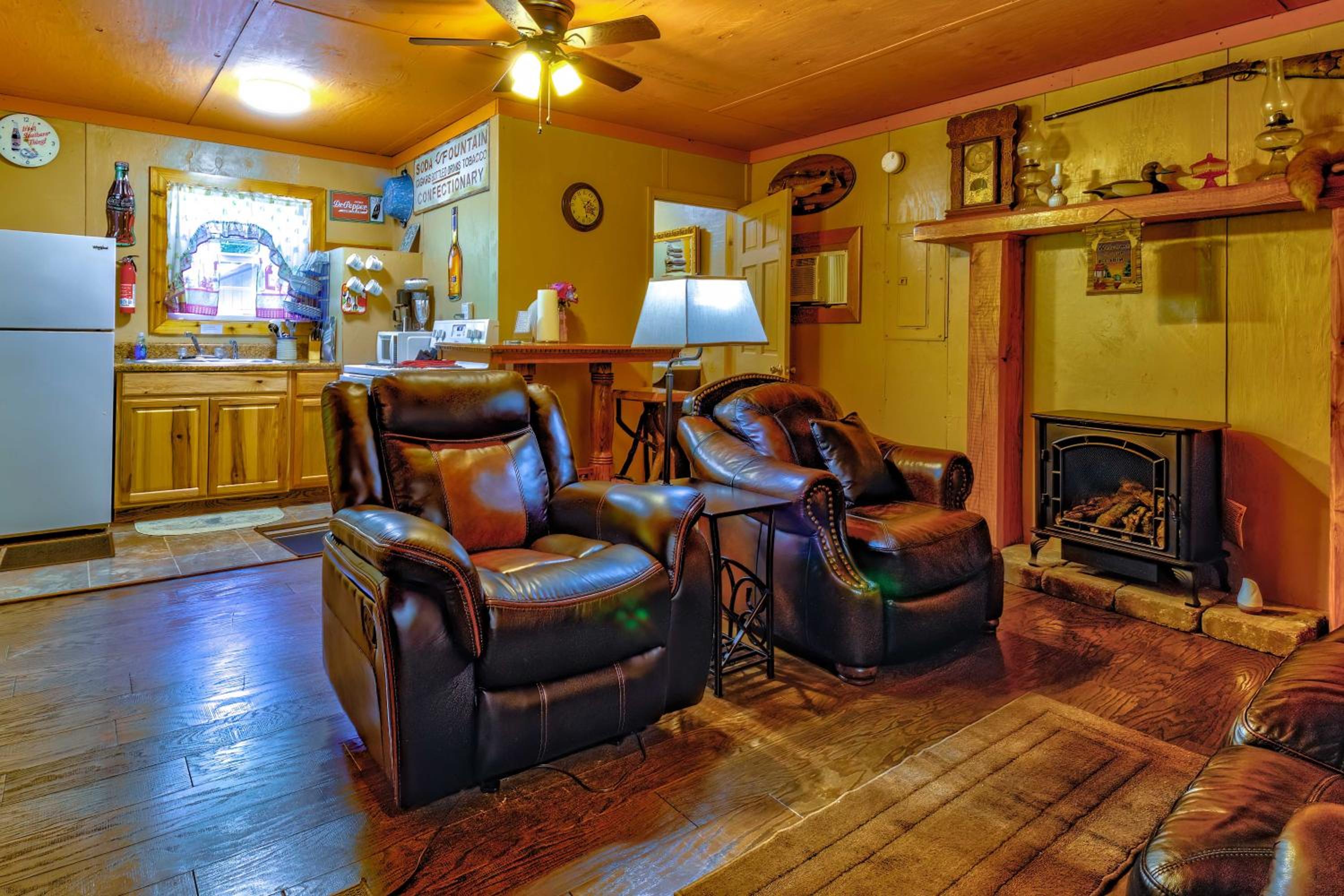 Mt. Springs (One-Bedroom Chalet) photo 1