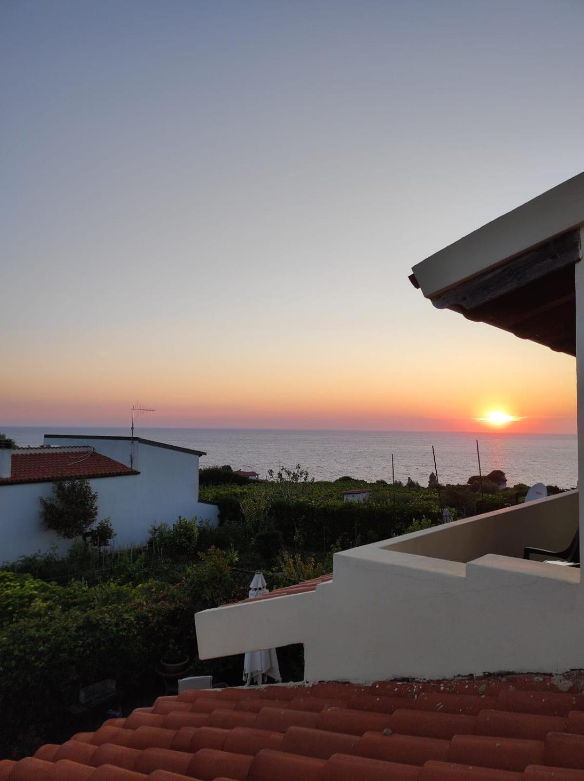 King Room with Sea View photo 2