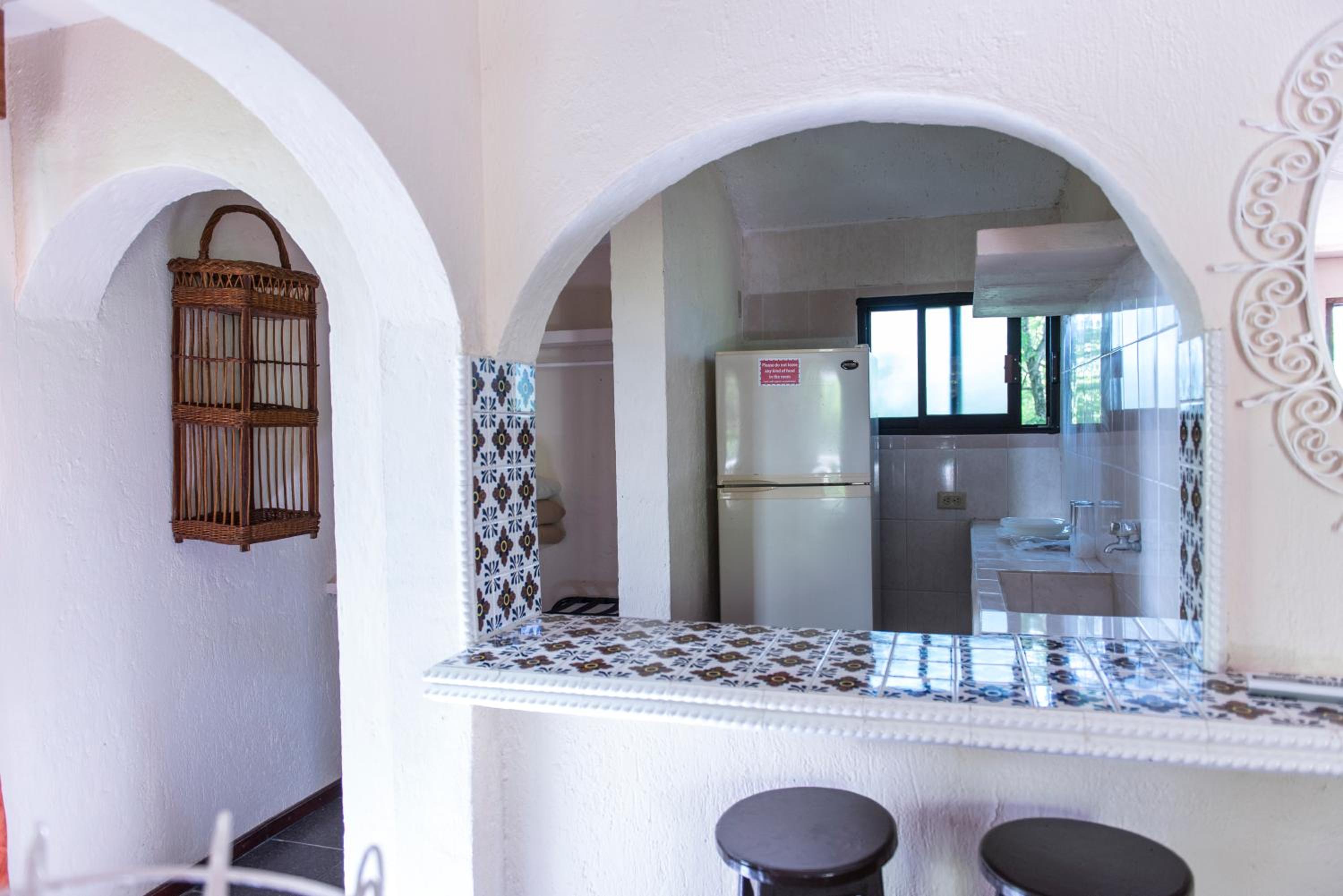 Standard  Room (no kitchen) - Photo 11