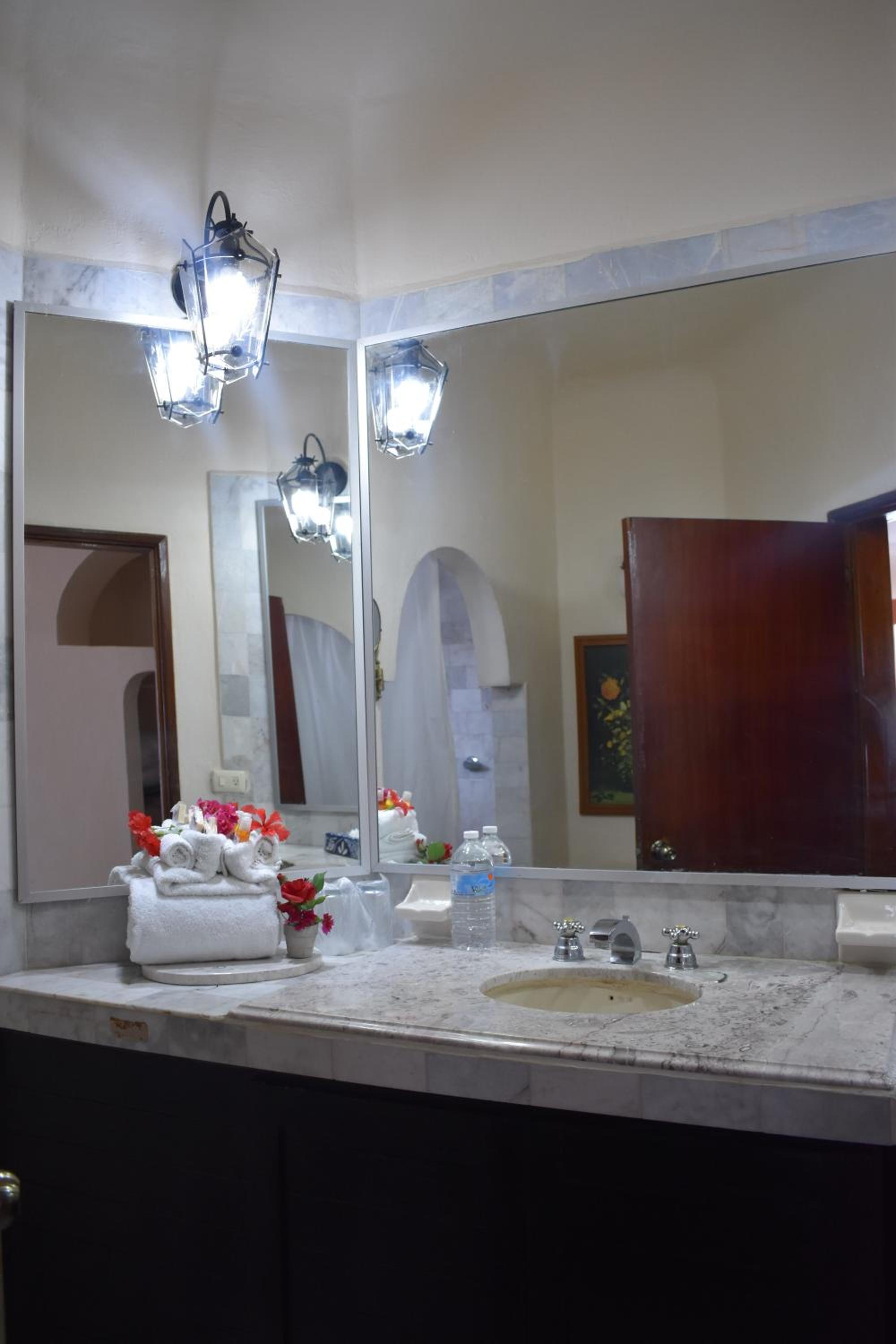 Junior Suite with Terrace - Photo 8