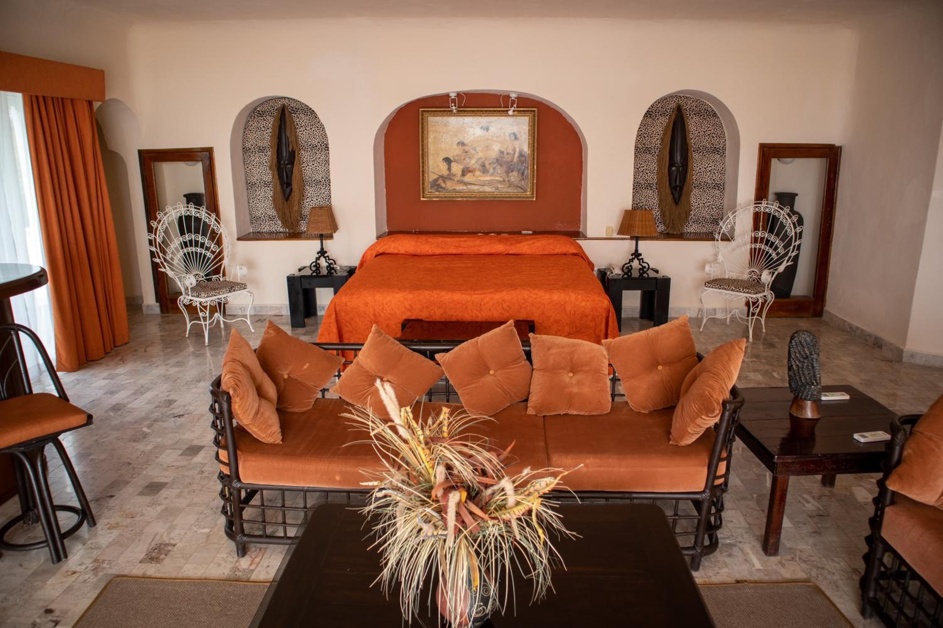 Junior Suite with Terrace - Photo 20