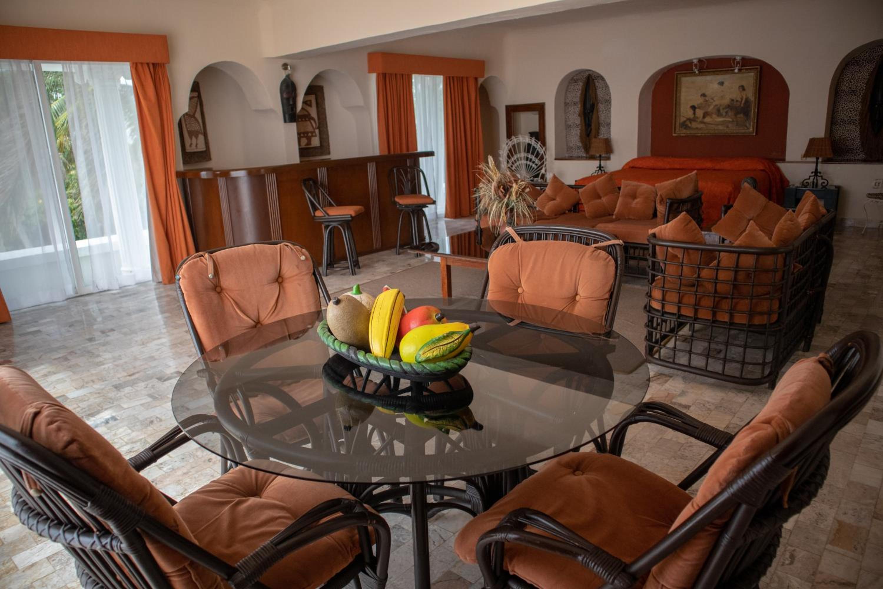 Junior Suite with Terrace - Photo 22