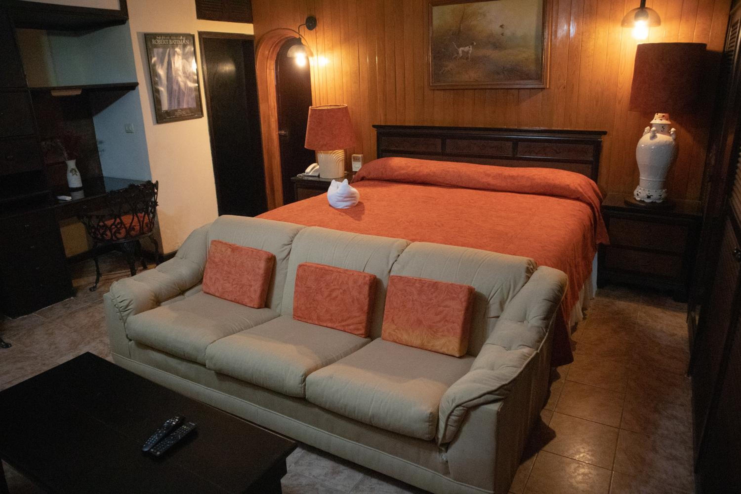 One-Bedroom Villa - Photo 1