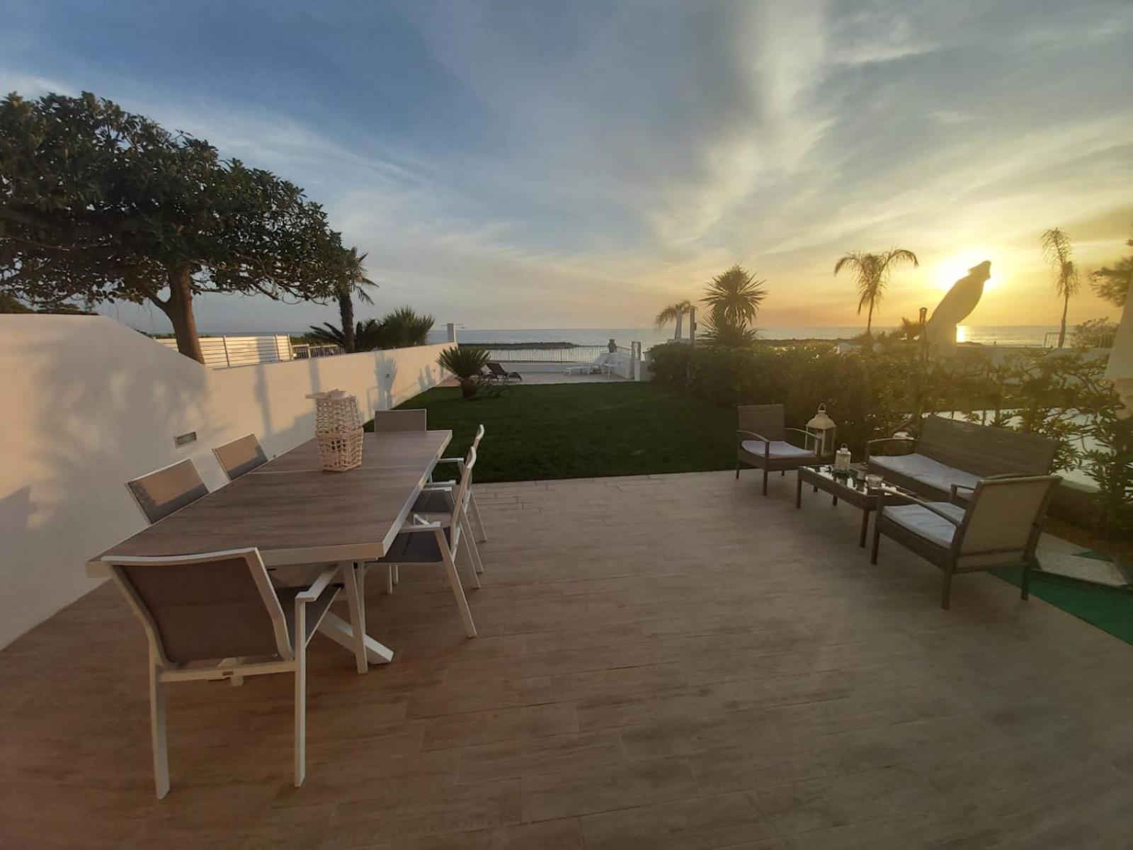 Villa with Sea View photo 2