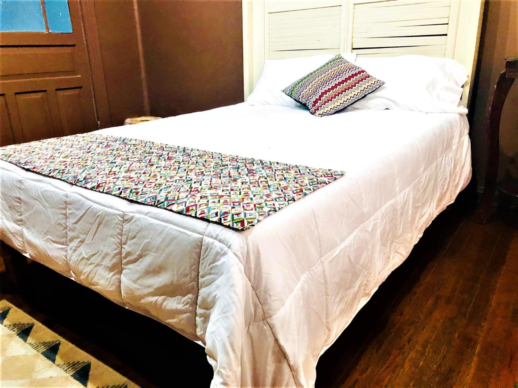 Standard Double Room With Shared Bathroom photo 1