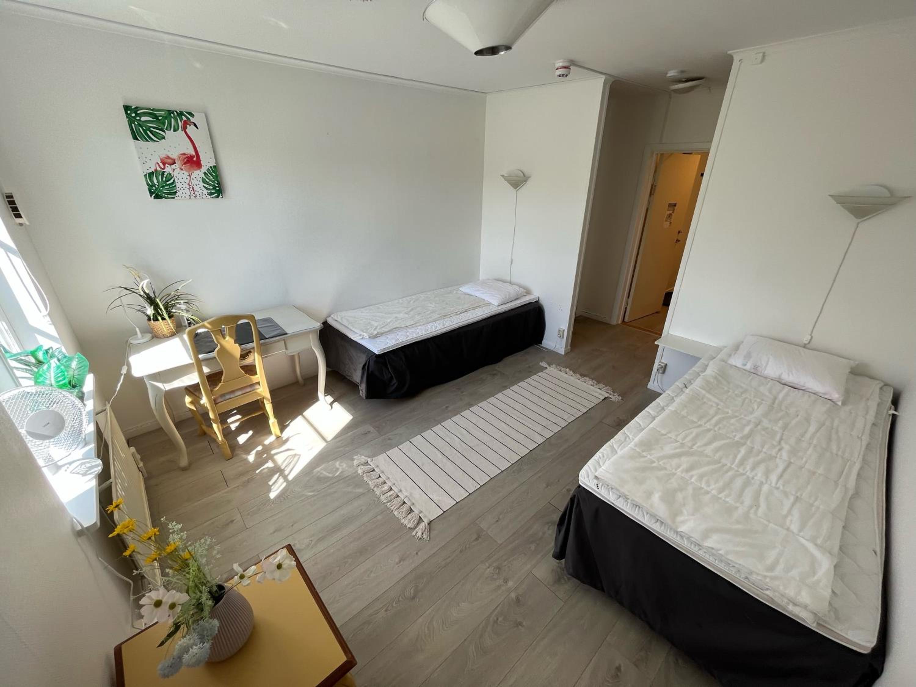 Budget Double Room photo 2