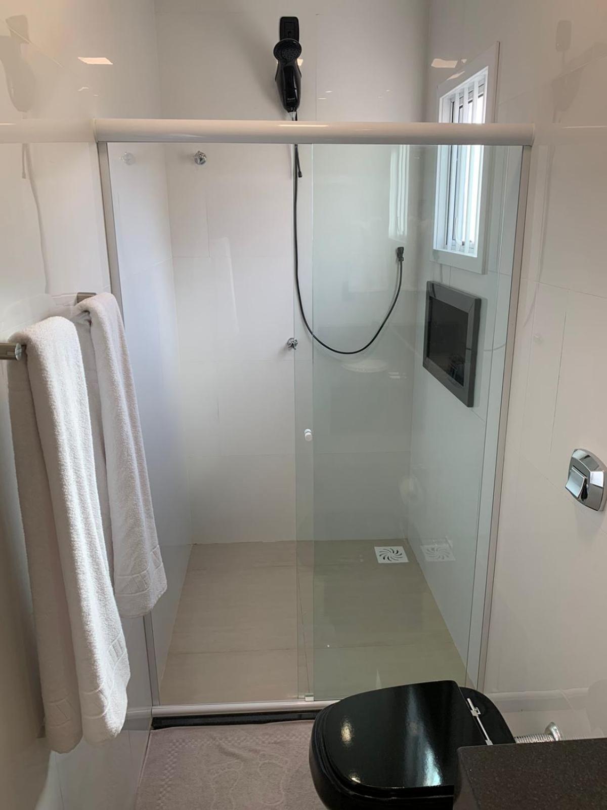 Deluxe Double Room with Balcony - Photo 4