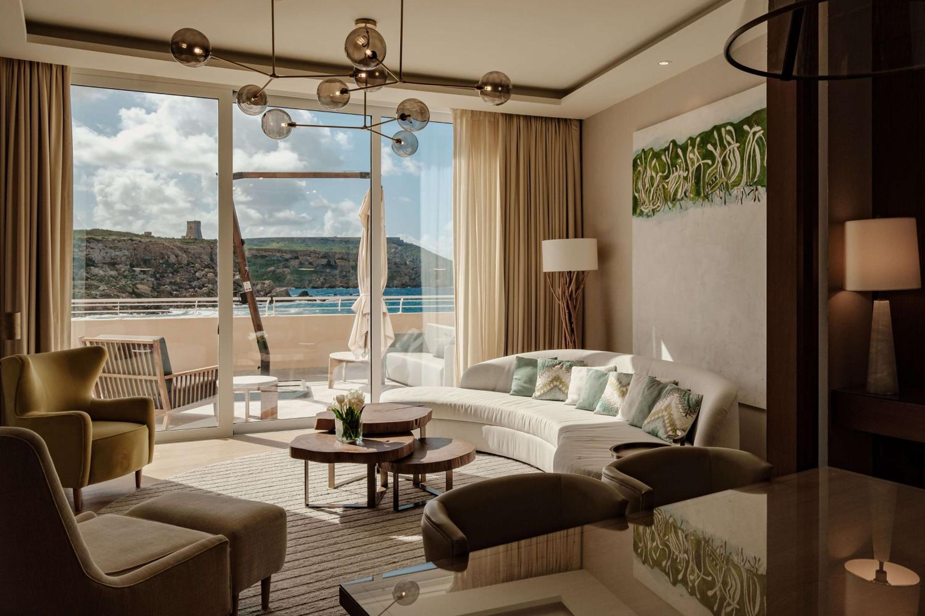 Sands Tower - One-Bedroom Suite with Sea View - Photo 3