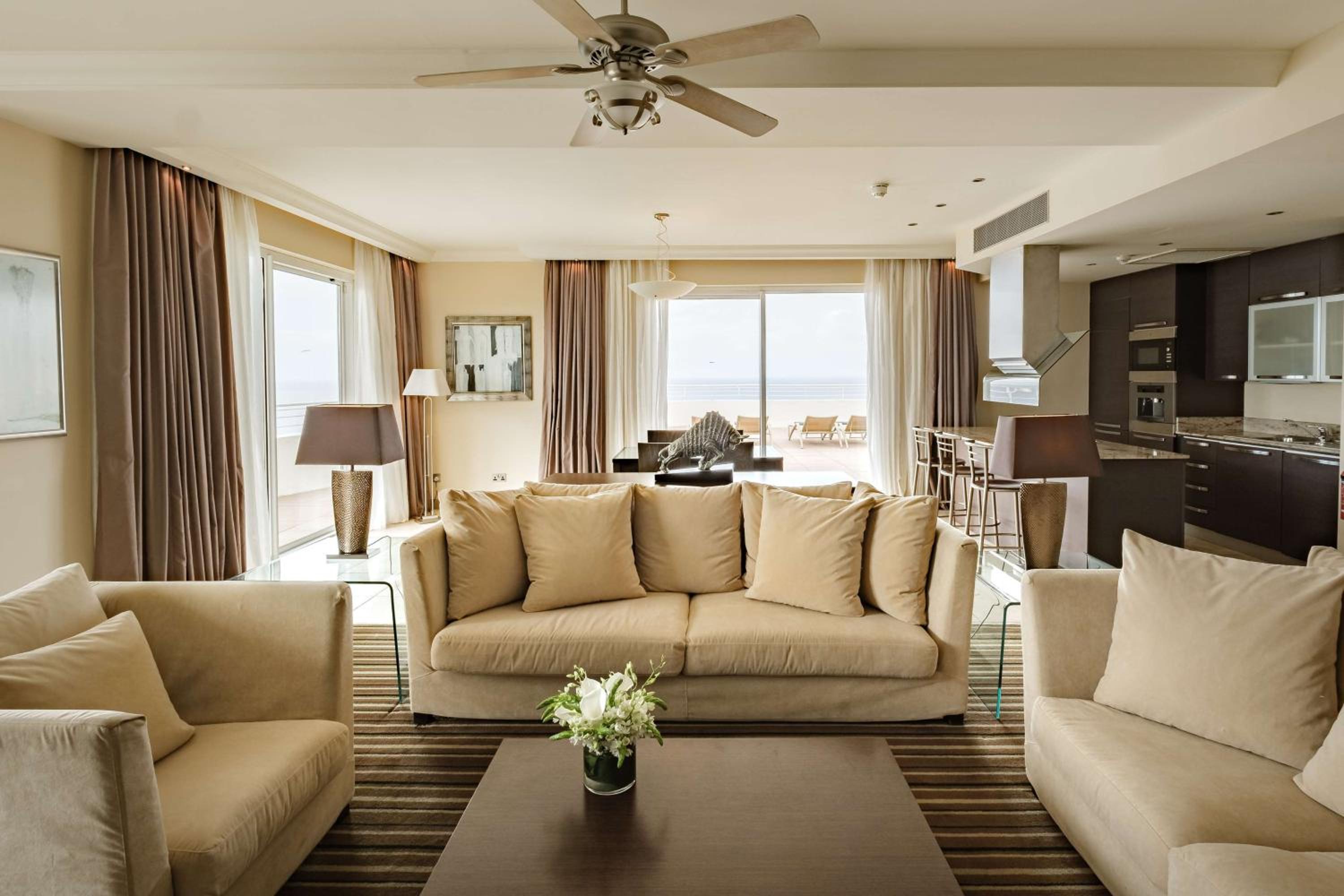 Penthouse Suite with Country View - Photo 1