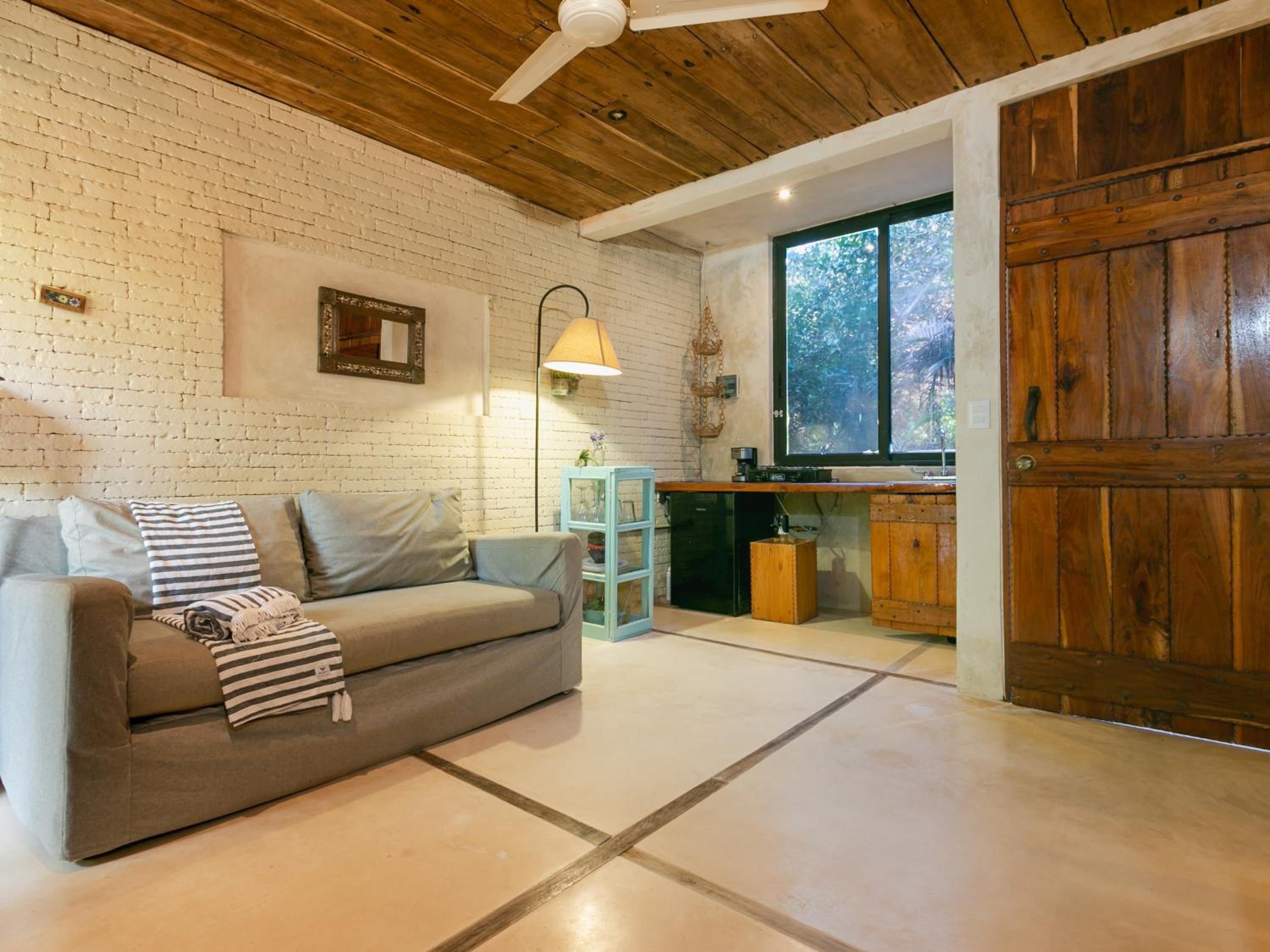 Studio with Terrace and Jungle View - Photo 3