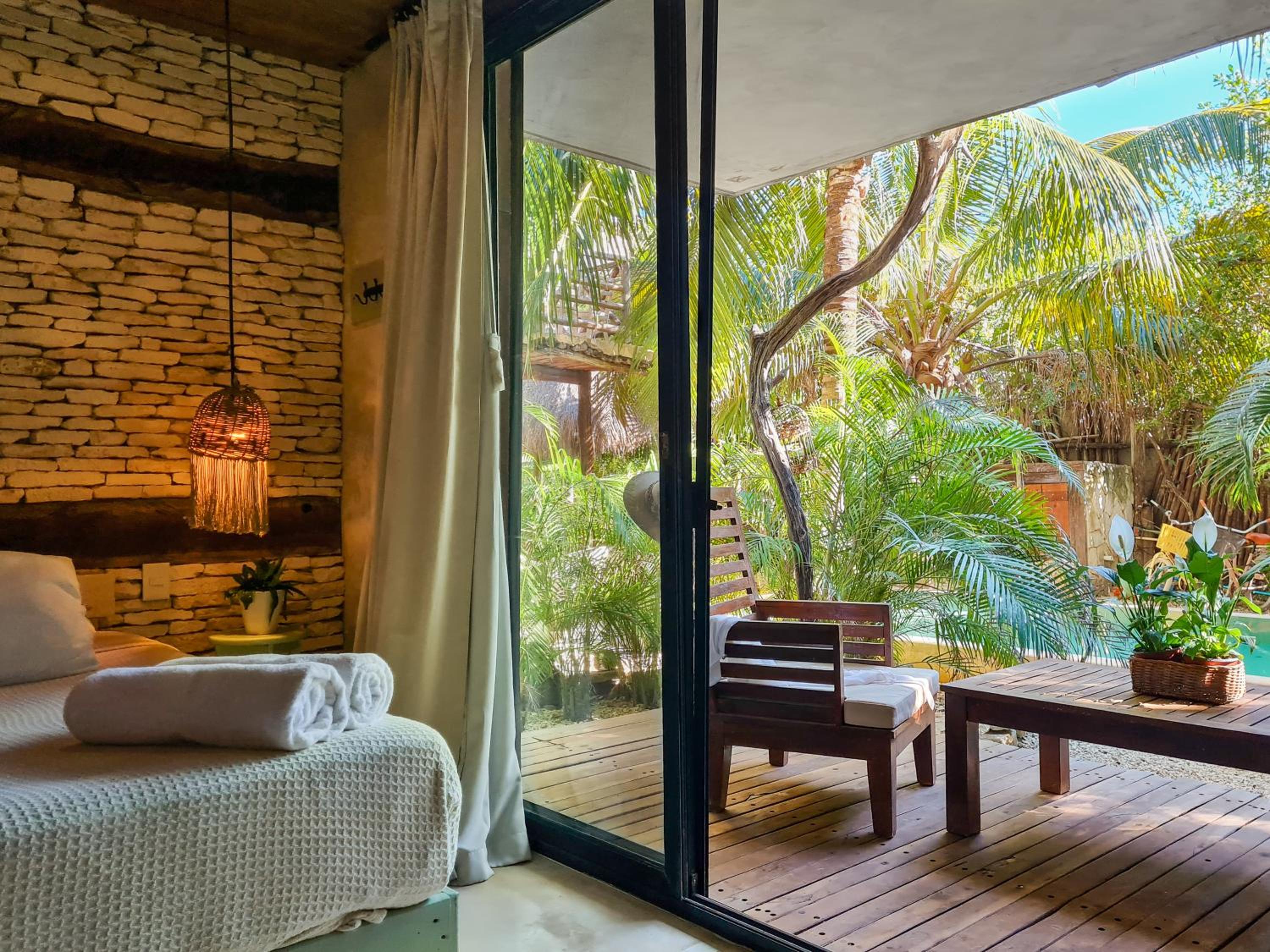 Studio with Terrace and Jungle View - Photo 20