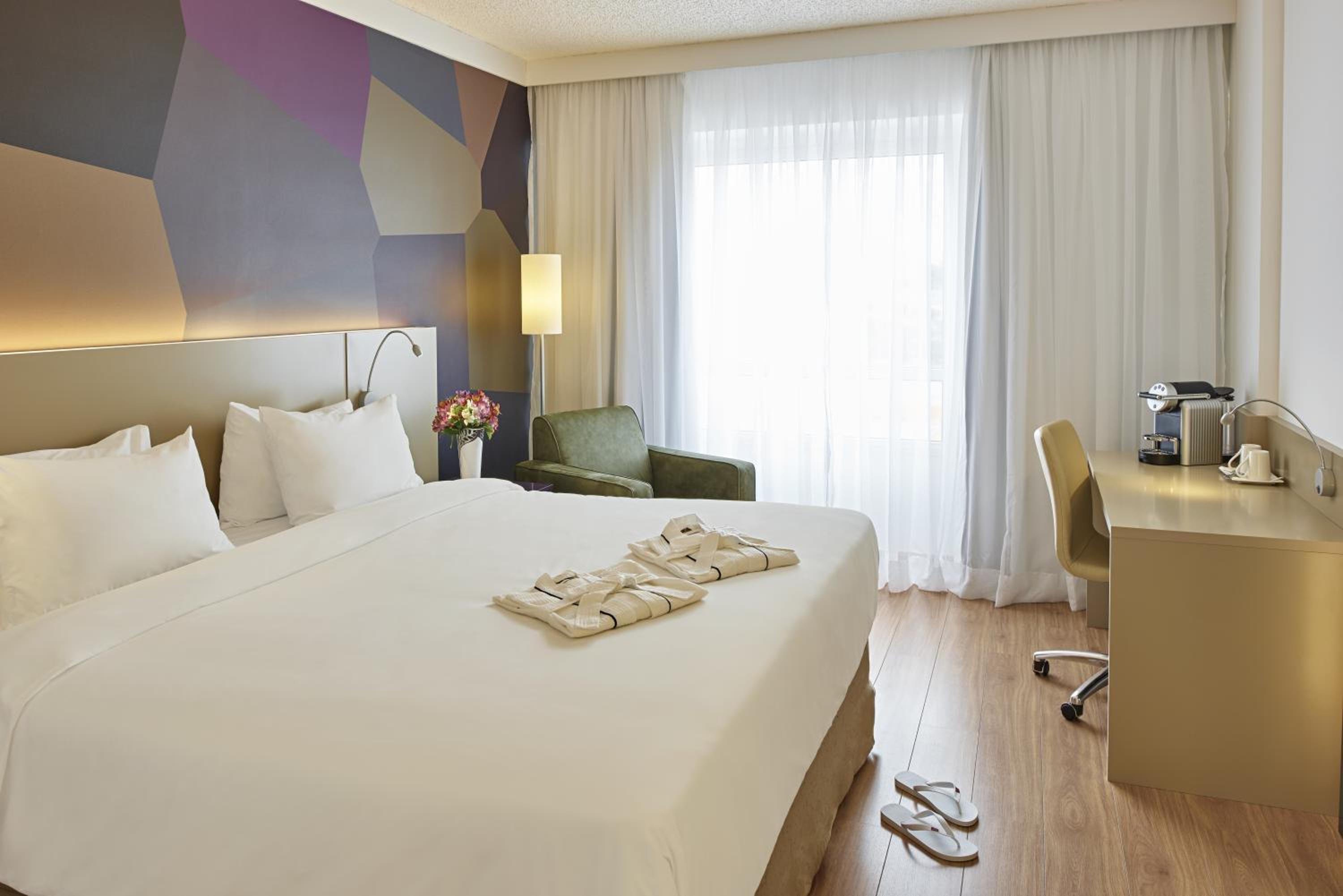 Superior King Room - Executive Floor - Photo 2