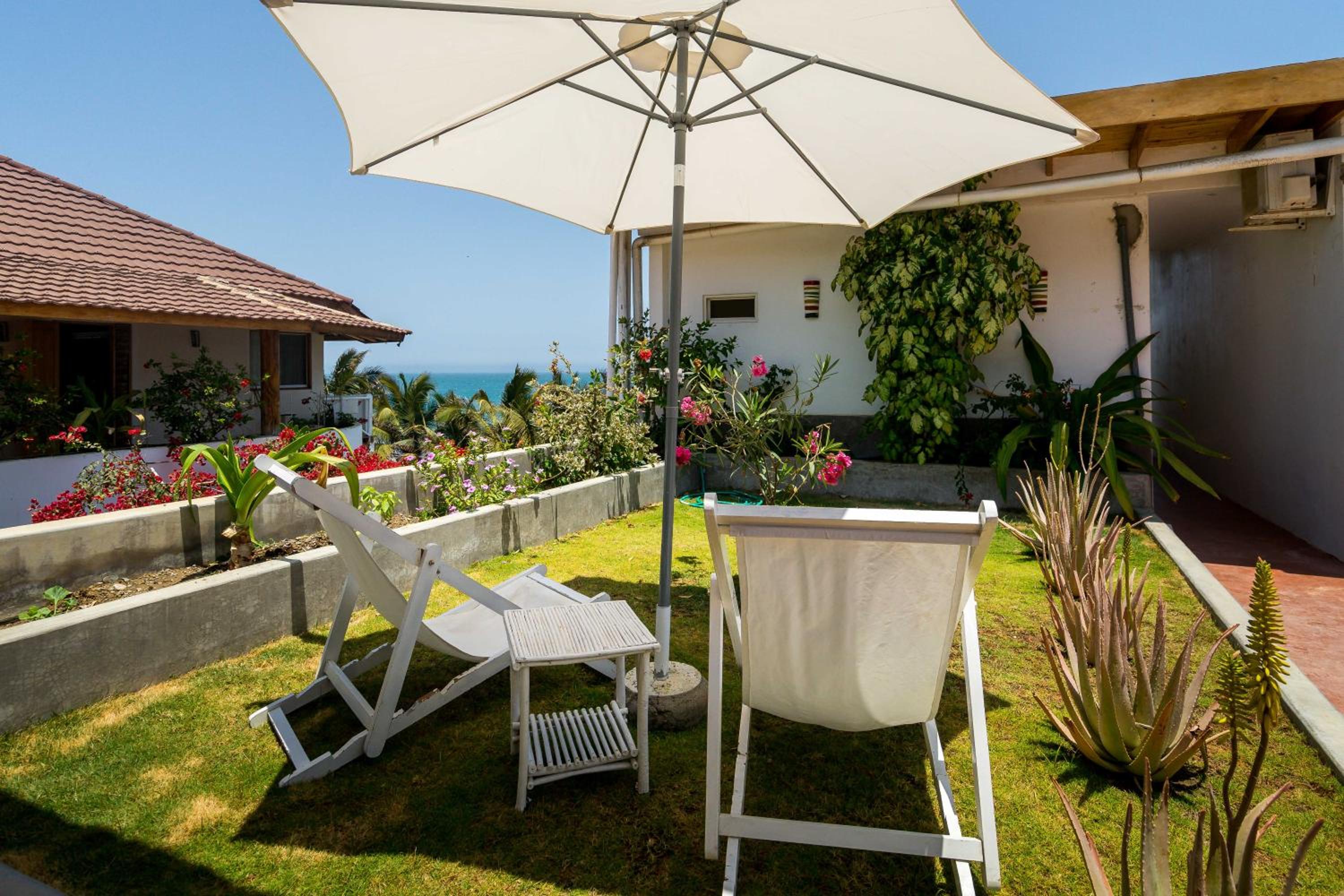 Double Room with Side Sea View photo 3