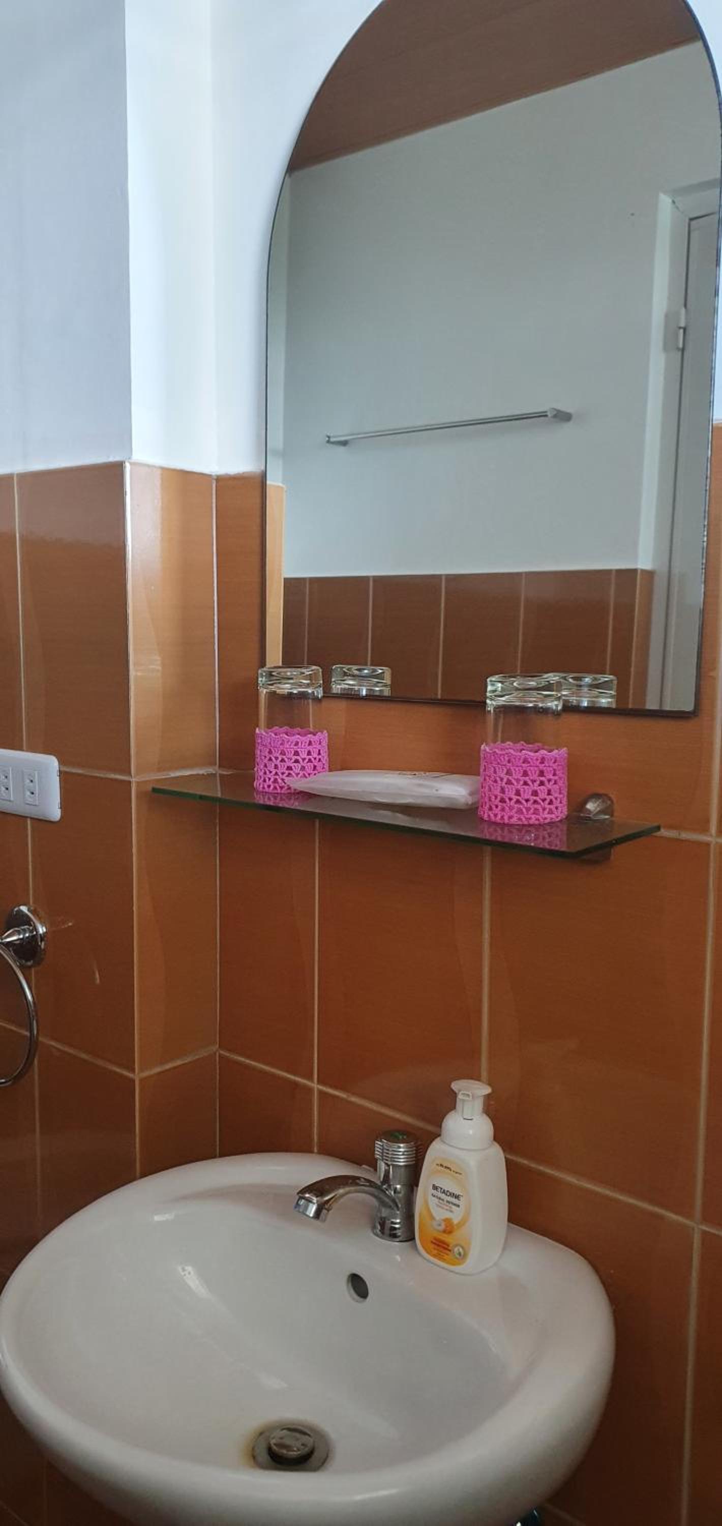 Deluxe Double Room with Balcony - Photo 15