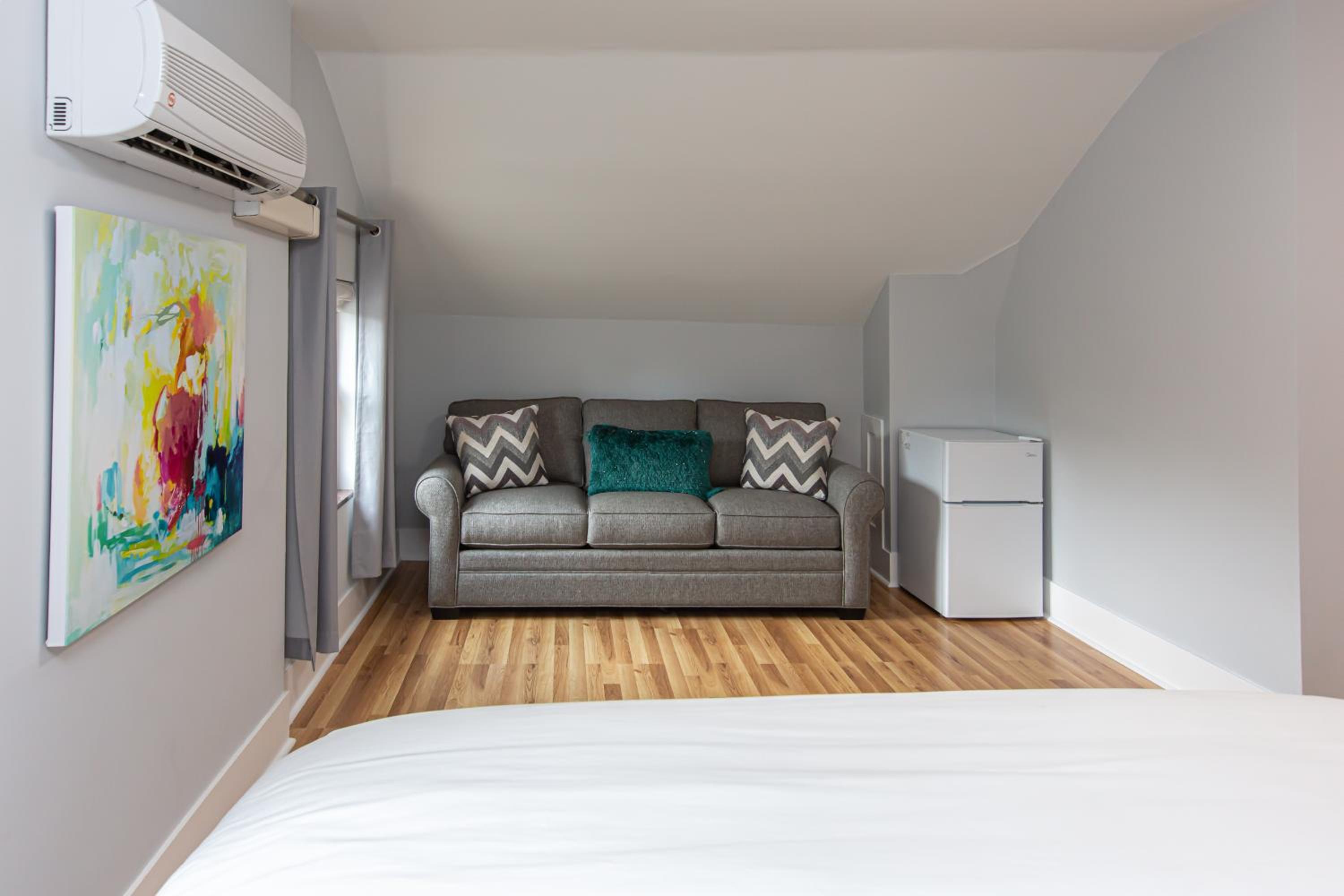Family Studio - Photo 12