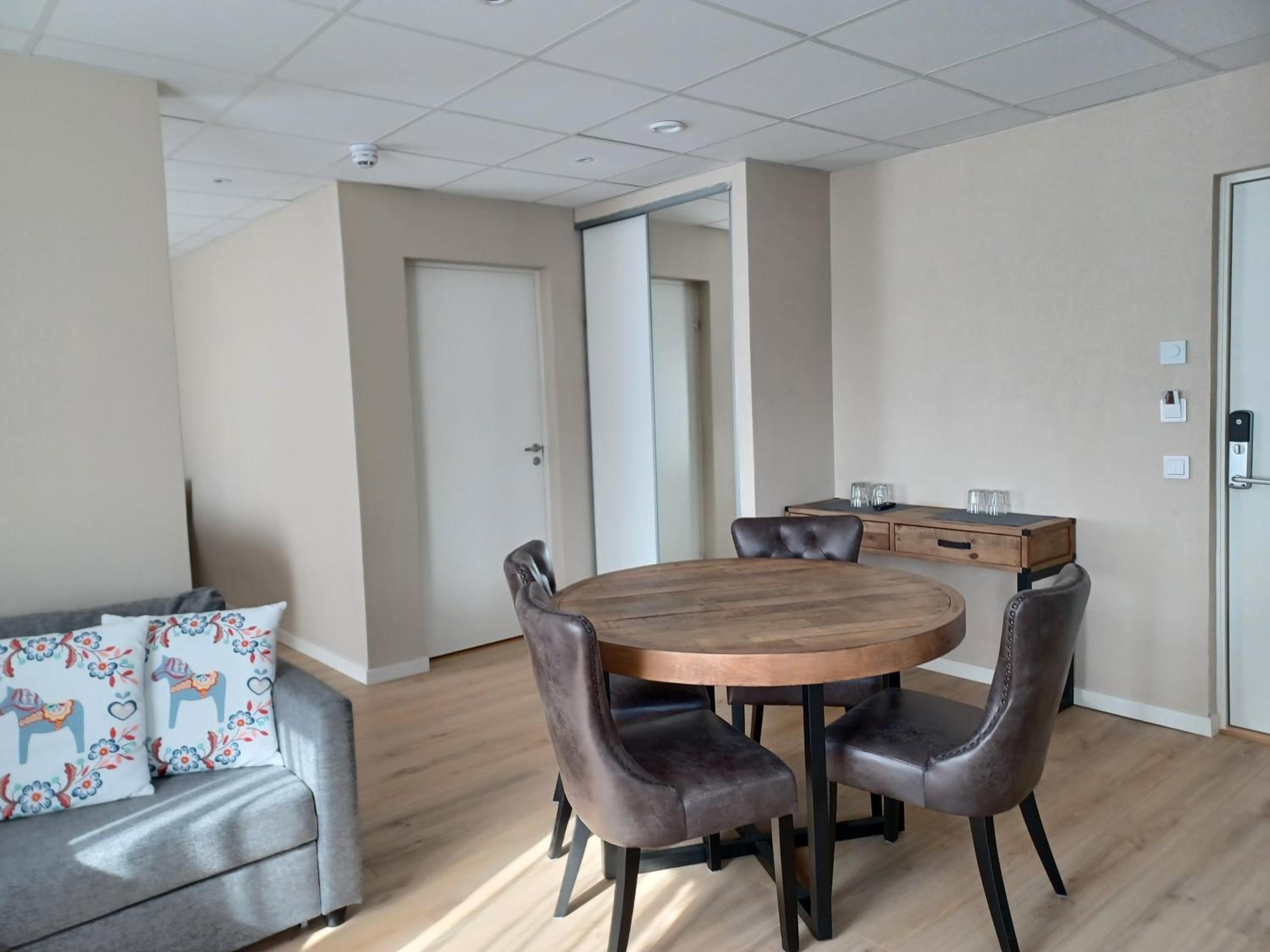 Svit med balkong Hotell