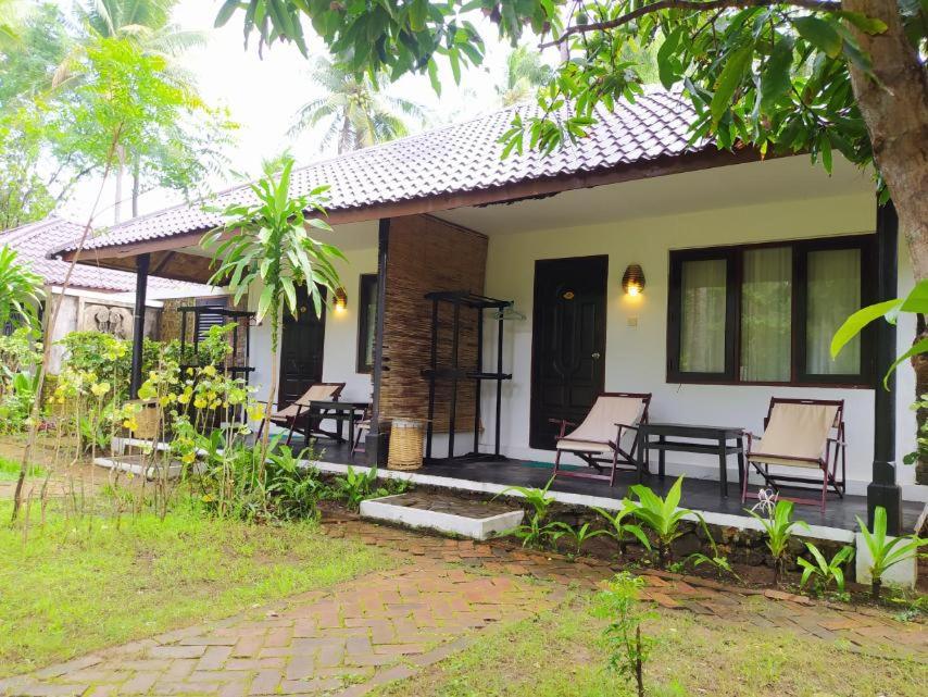 Triple Room with Garden View photo 3