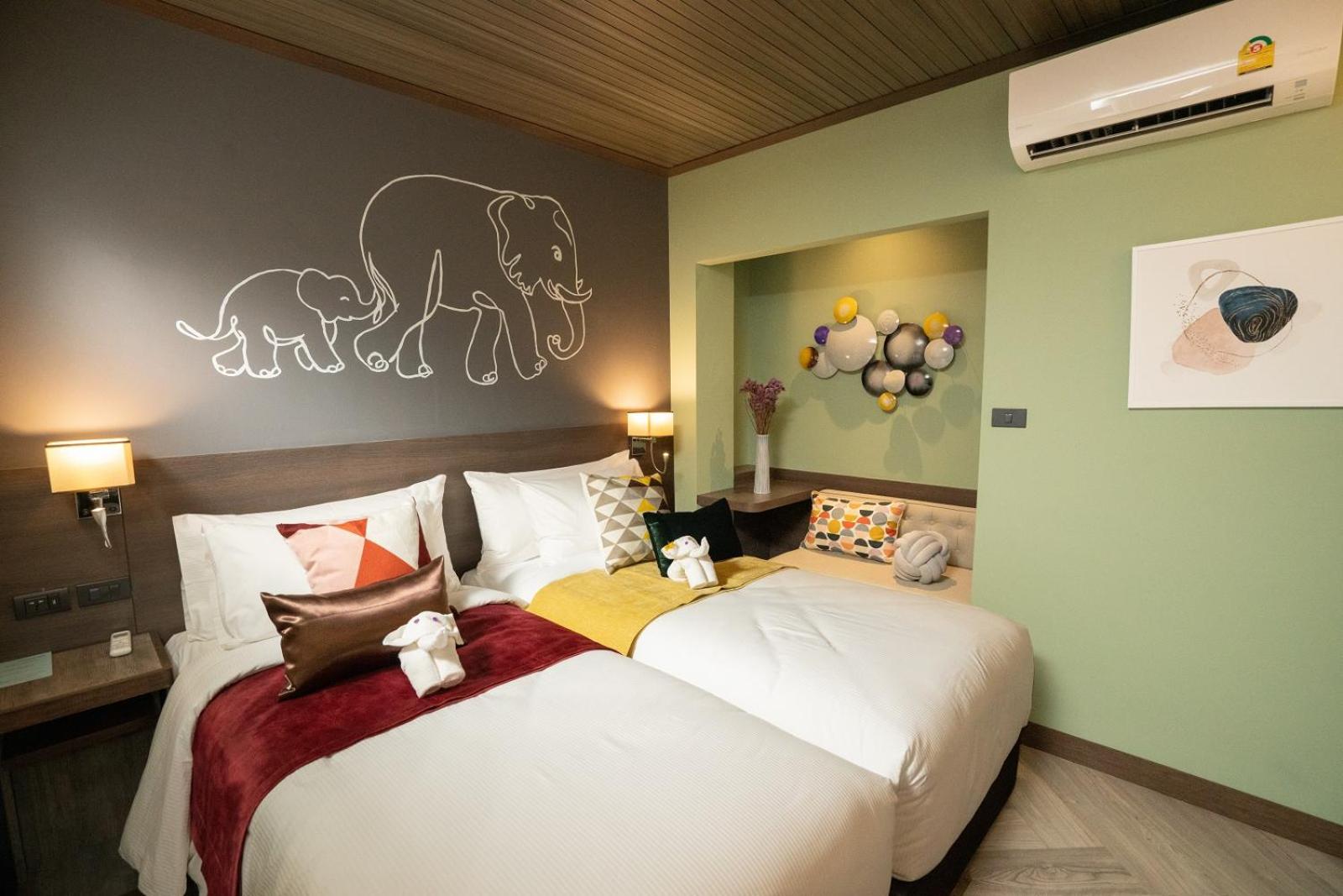Standard Twin Room - Photo 1
