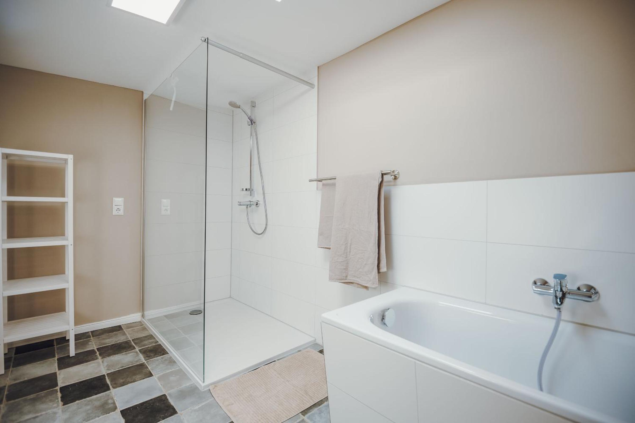 Three-Bedroom House photo 2