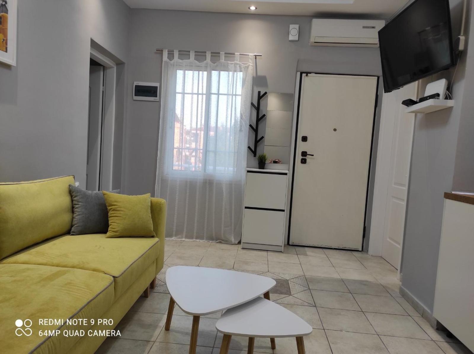 Three-Bedroom Apartment photo 1