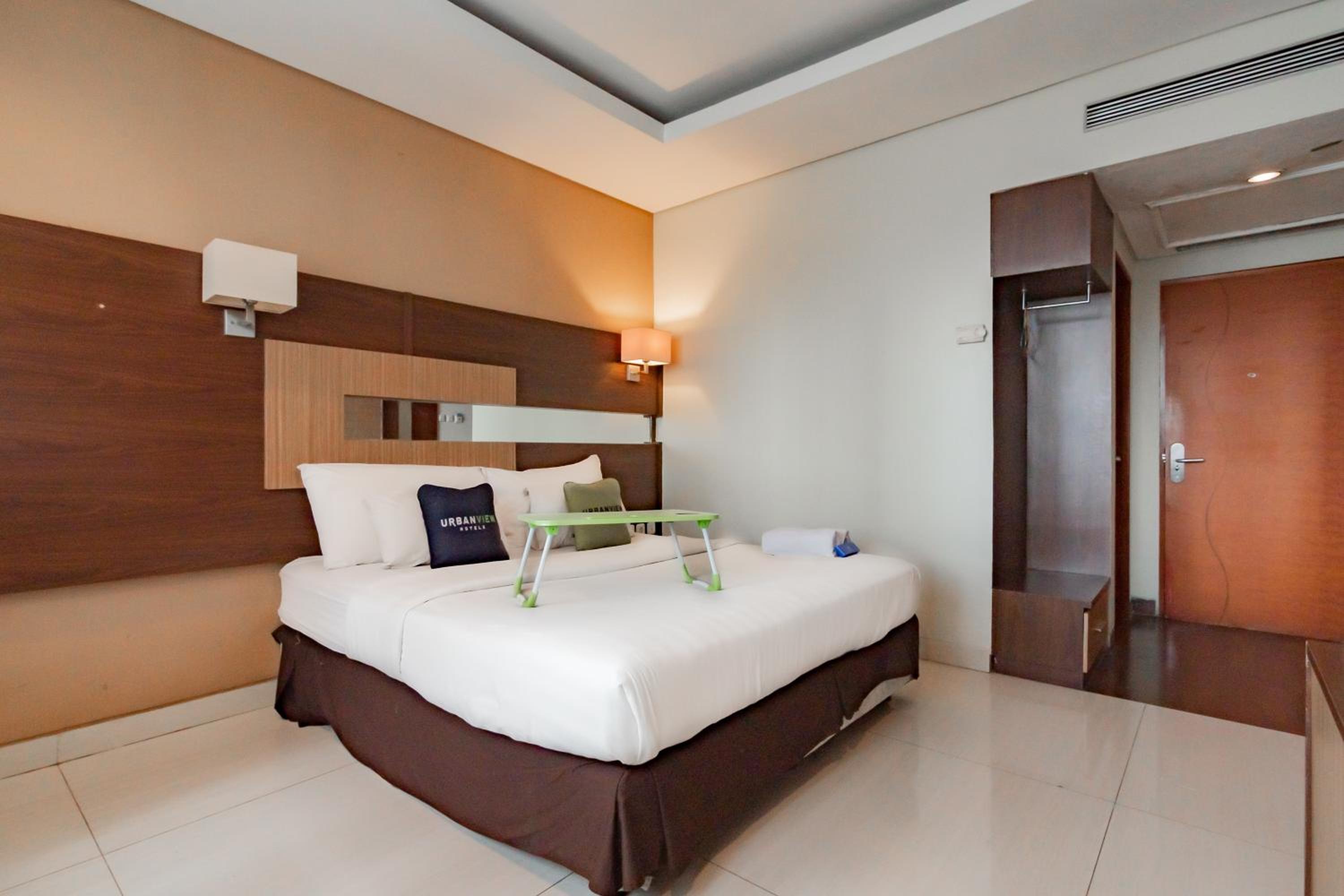 Standard Double Room - Photo 11