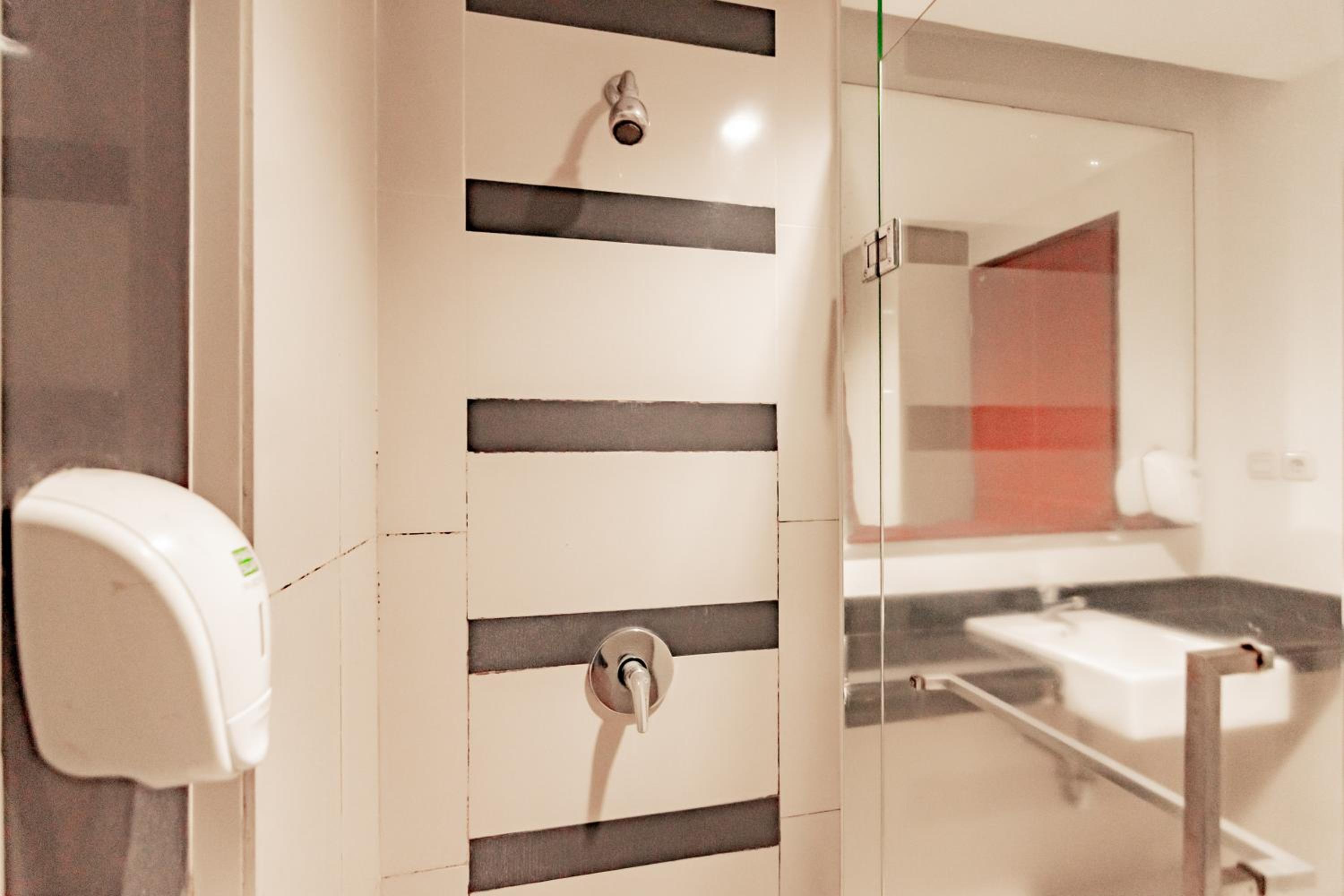 Superior Twin Room - Photo 8
