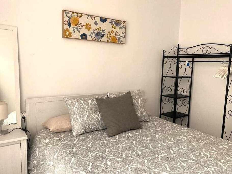 Two-Bedroom Apartment with Terrace - Photo 17