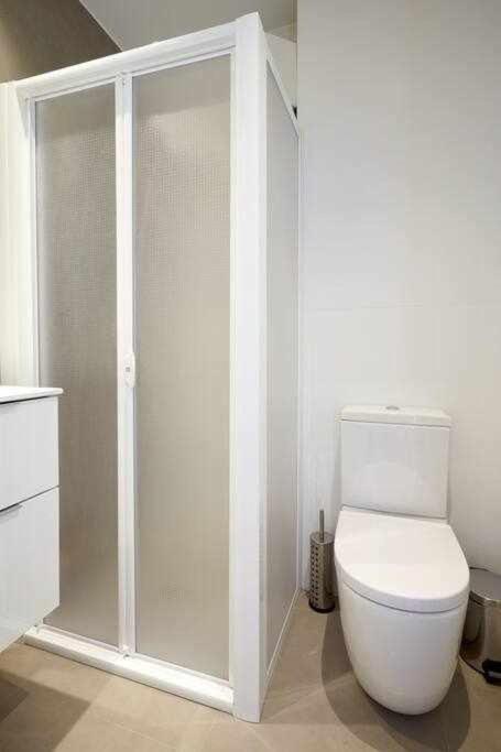 Two-Bedroom Apartment with Terrace - Photo 9