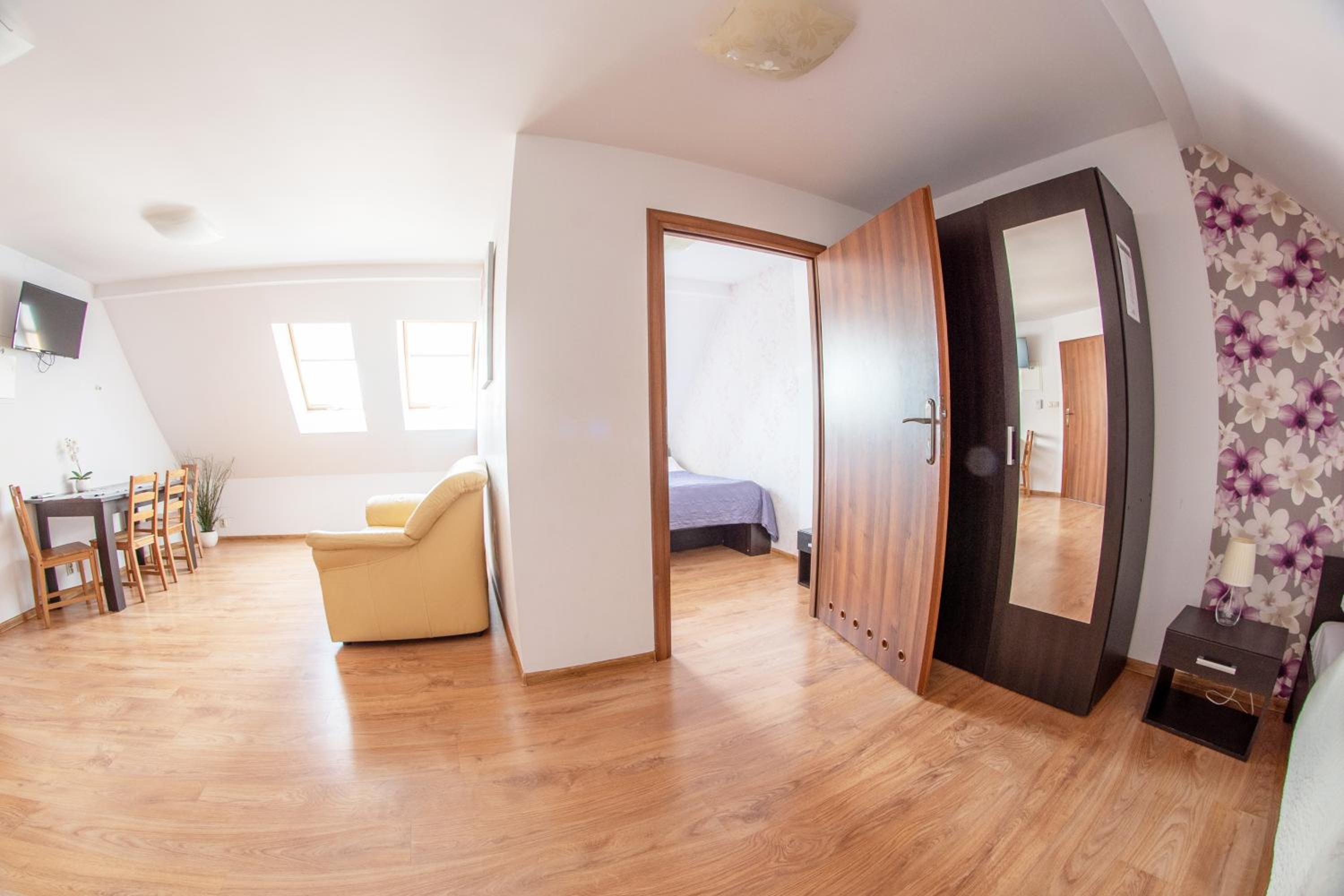 Family Room with Bathroom photo 1