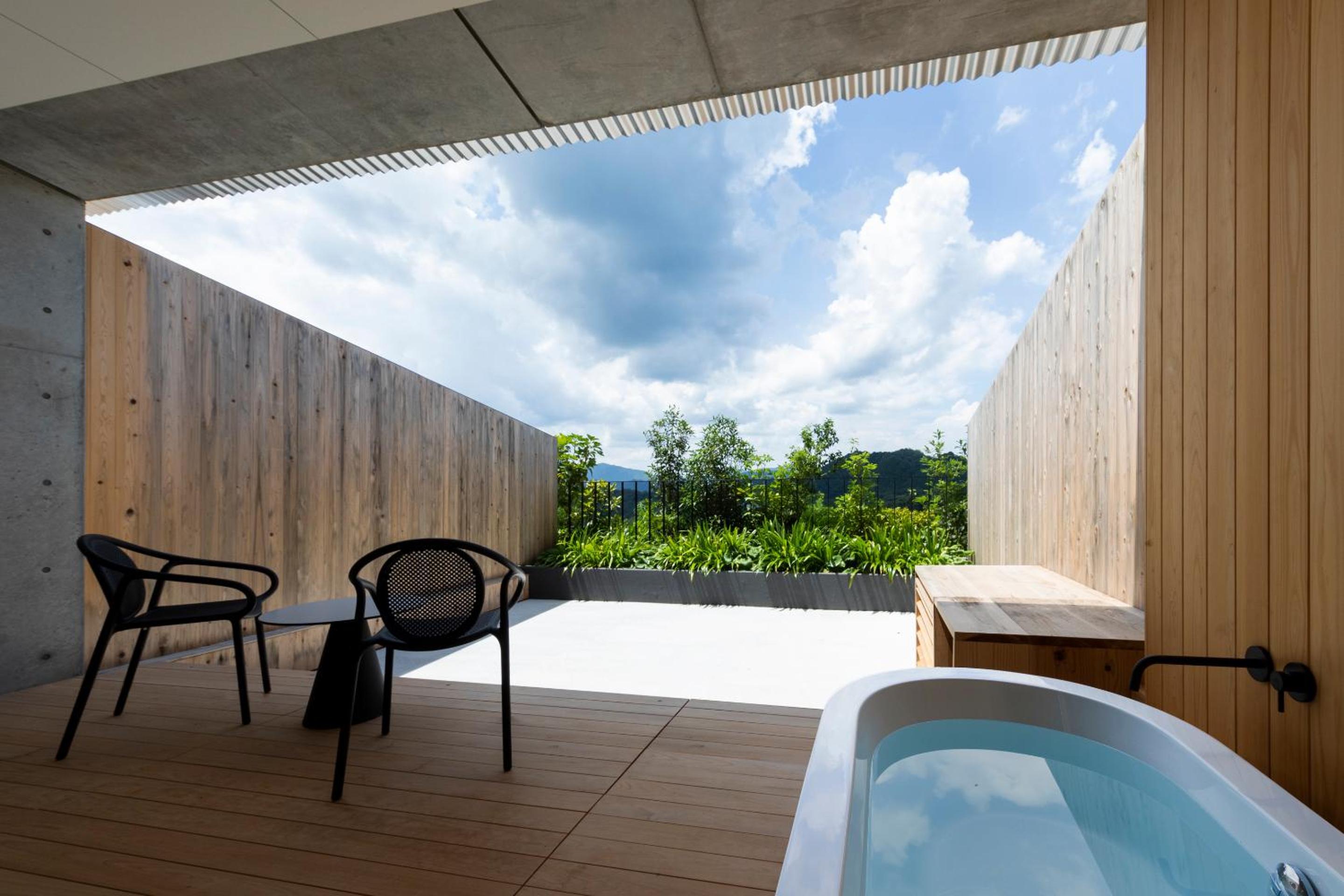 Twin Room with Terrace and Open Air Bath - Photo 3